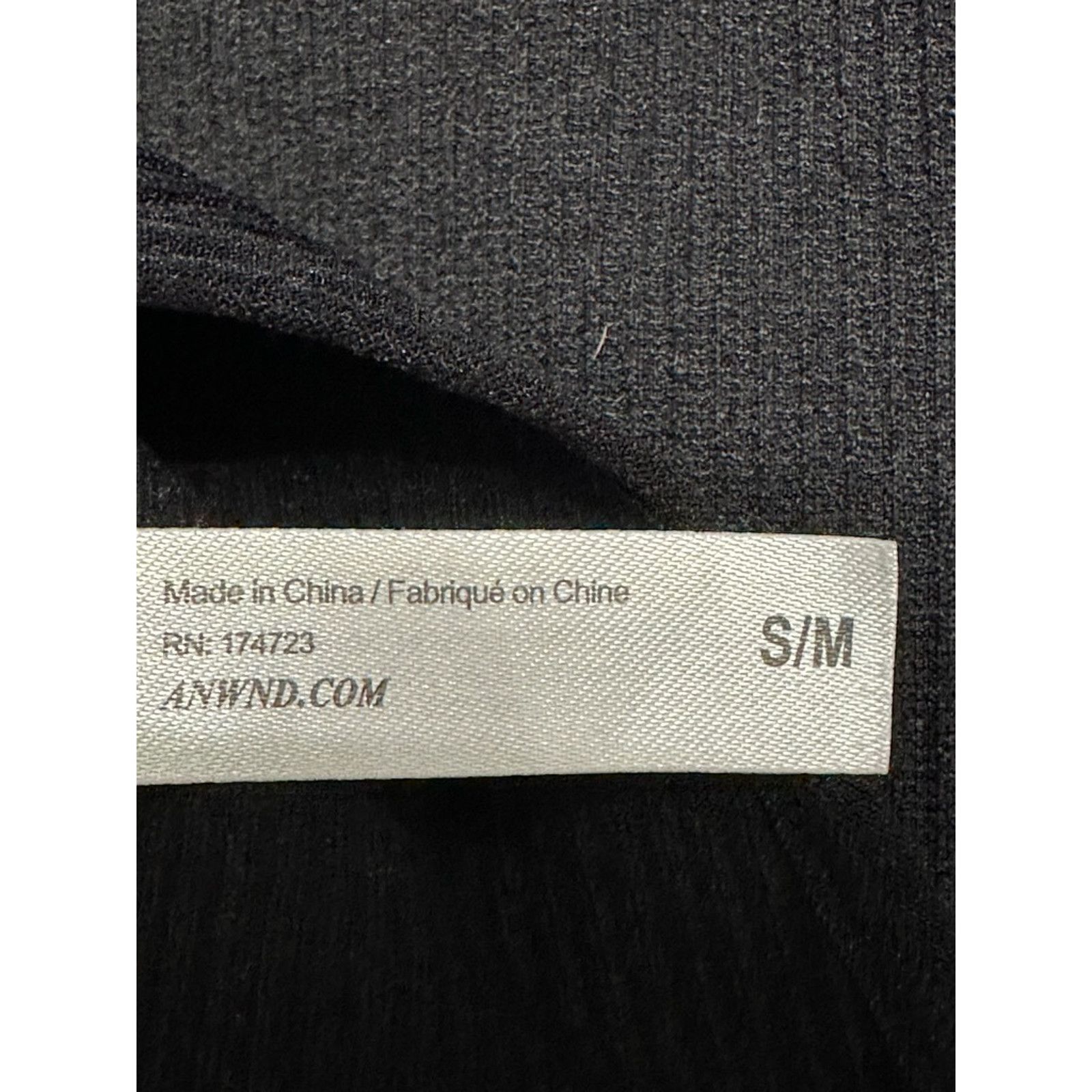 Other Priceless Crop Top Ribbed V-Neckline Sleeveless Black W S/M Size M / US 6-8 / IT 42-44 - 8 Thumbnail
