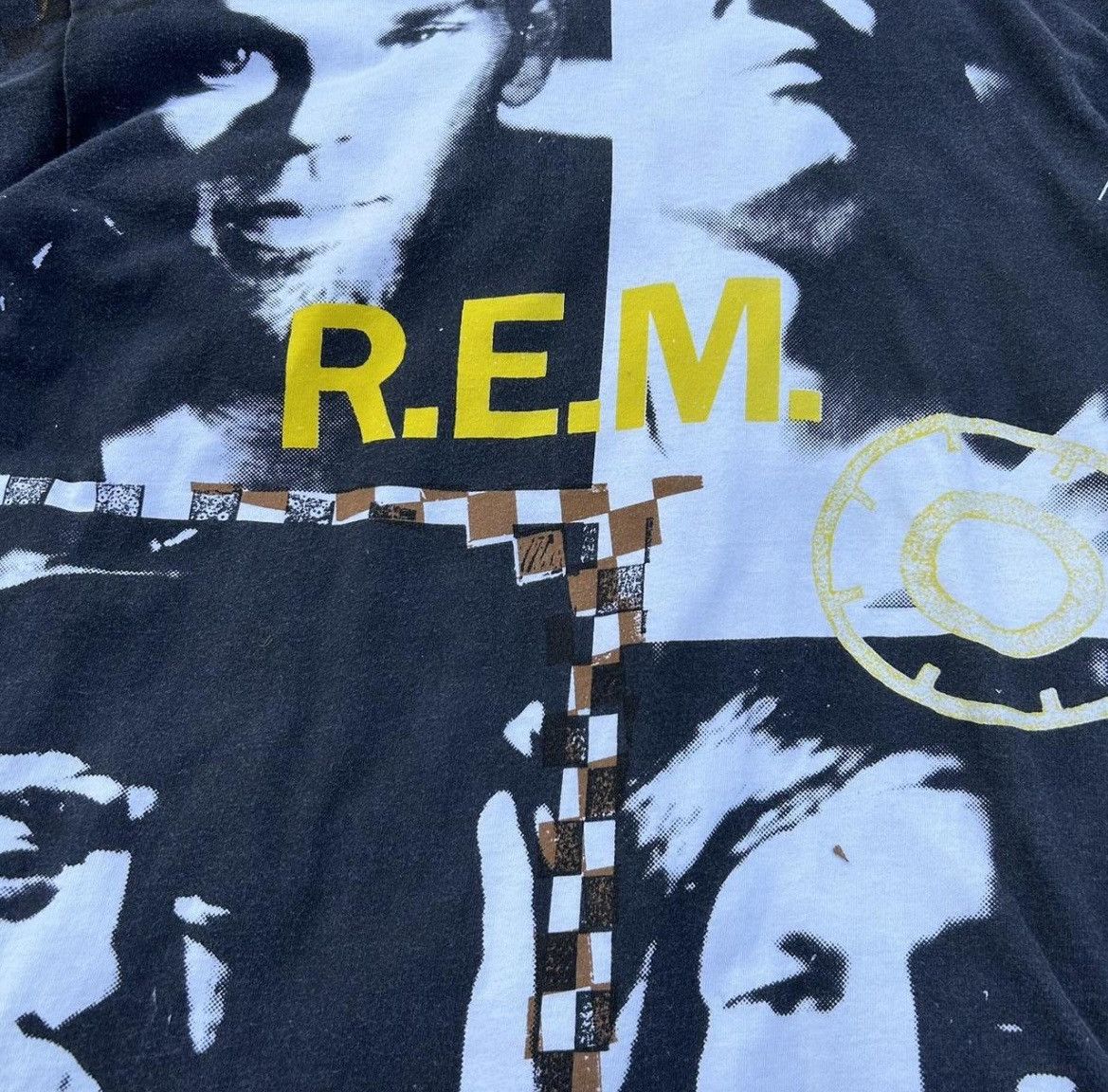Fruit Of The Loom × R.E.M. × Vintage Vintage 1992 R.E.M Radio Song Promo Tee XL Size US XL / EU 56 / 4 - 2 Thumbnail