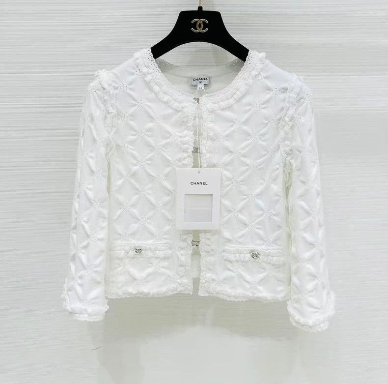 Chanel Chanel 24p double C diamond buckle wrinkled jacket Size XXS / US 00 / IT 34 - 1 Thumbnail