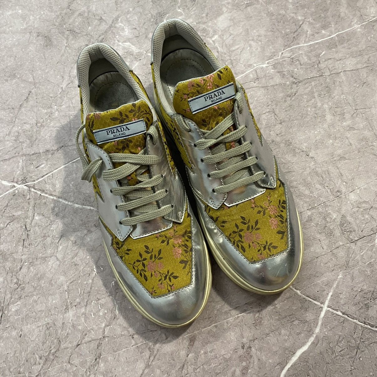 Prada RARE ! PRADA SHOES FLOWERS Size US 10 / IT 40 - 3 Thumbnail