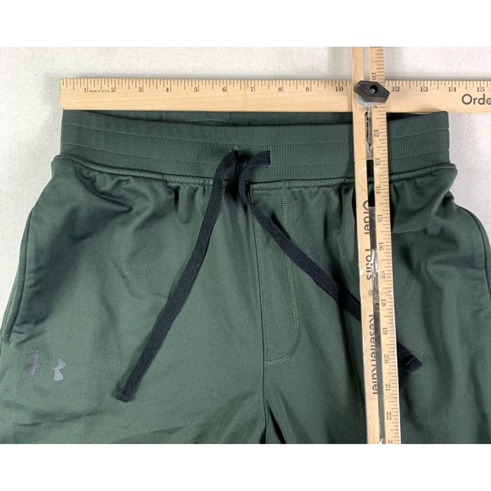Under Armour VINTAGE? Under Armour Pants Mens M Green Sportstyle Jogger Tapered ColdGear Loose 1272412 Size US 31 - 5 Thumbnail