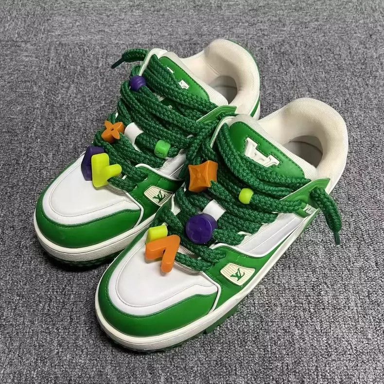 Louis Vuitton louis vuitton green low-top fashion sneakers-dmc Size US 8 / EU 41 - 1 Thumbnail