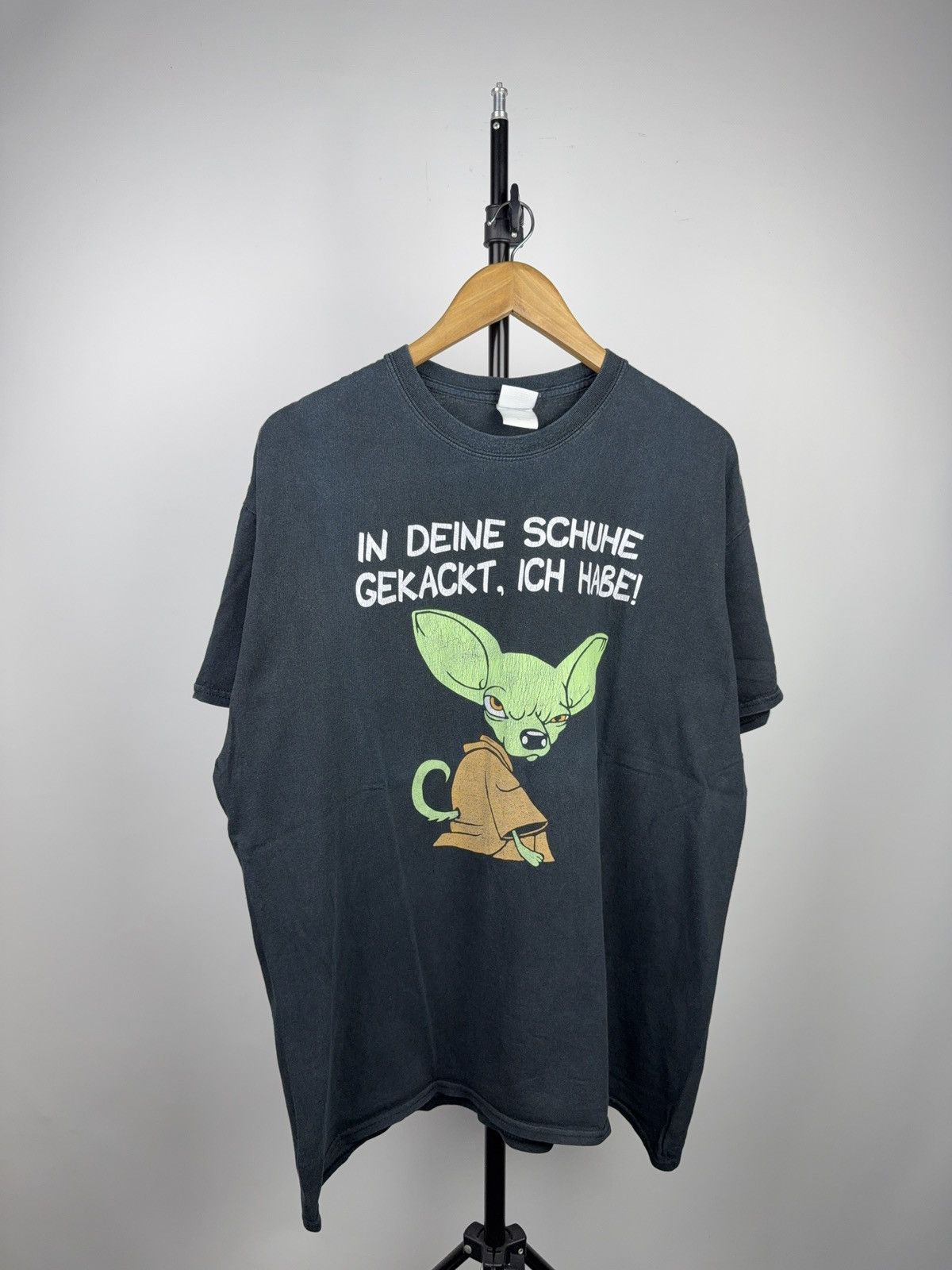 Vintage 00s Funny Baby Yoda German Meme Graphic Tee Star Wars Style Size US XL / EU 56 / 4 - 1 Thumbnail