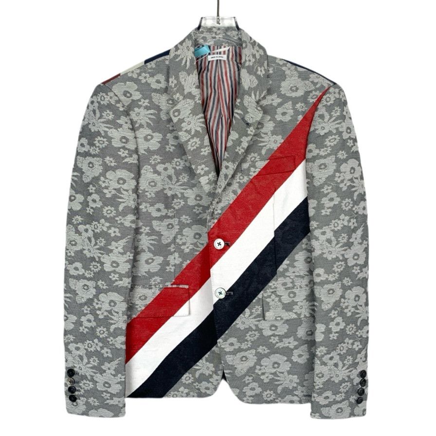 Thom Browne Thom Browne 3-Stripe Grey Floral Lapel Blazer Size US S / EU 44-46 / 1 - 1 Thumbnail