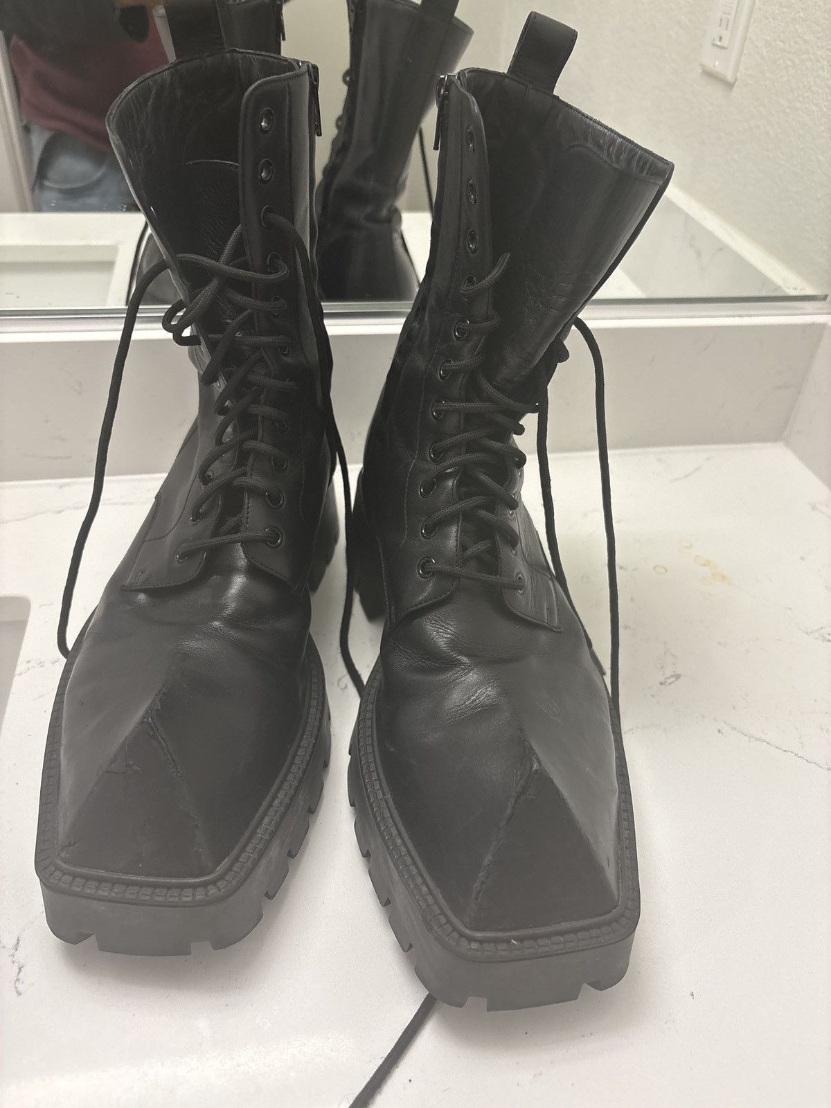 Balenciaga Hightop Rhino Derby