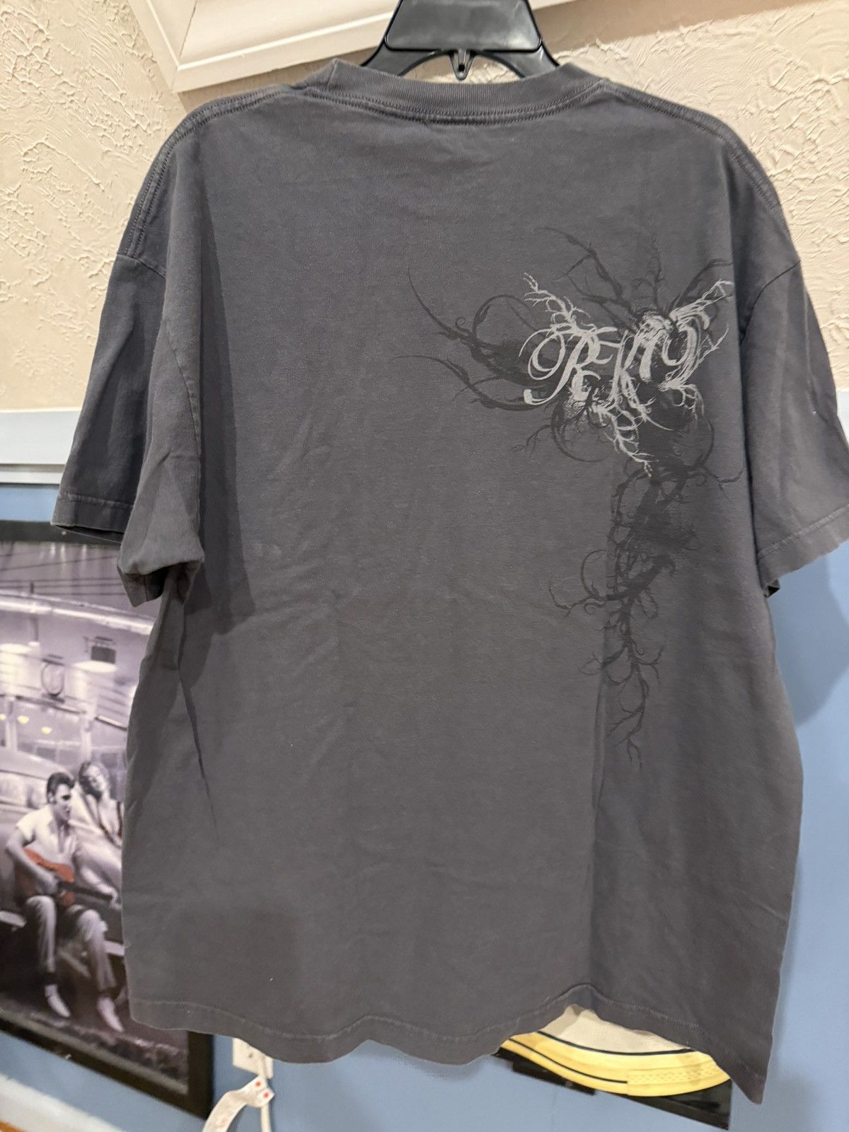 WWE Vintage Y2K WWE Randy Orton gas mask tee Size US XL / EU 56 / 4 - 5 Thumbnail