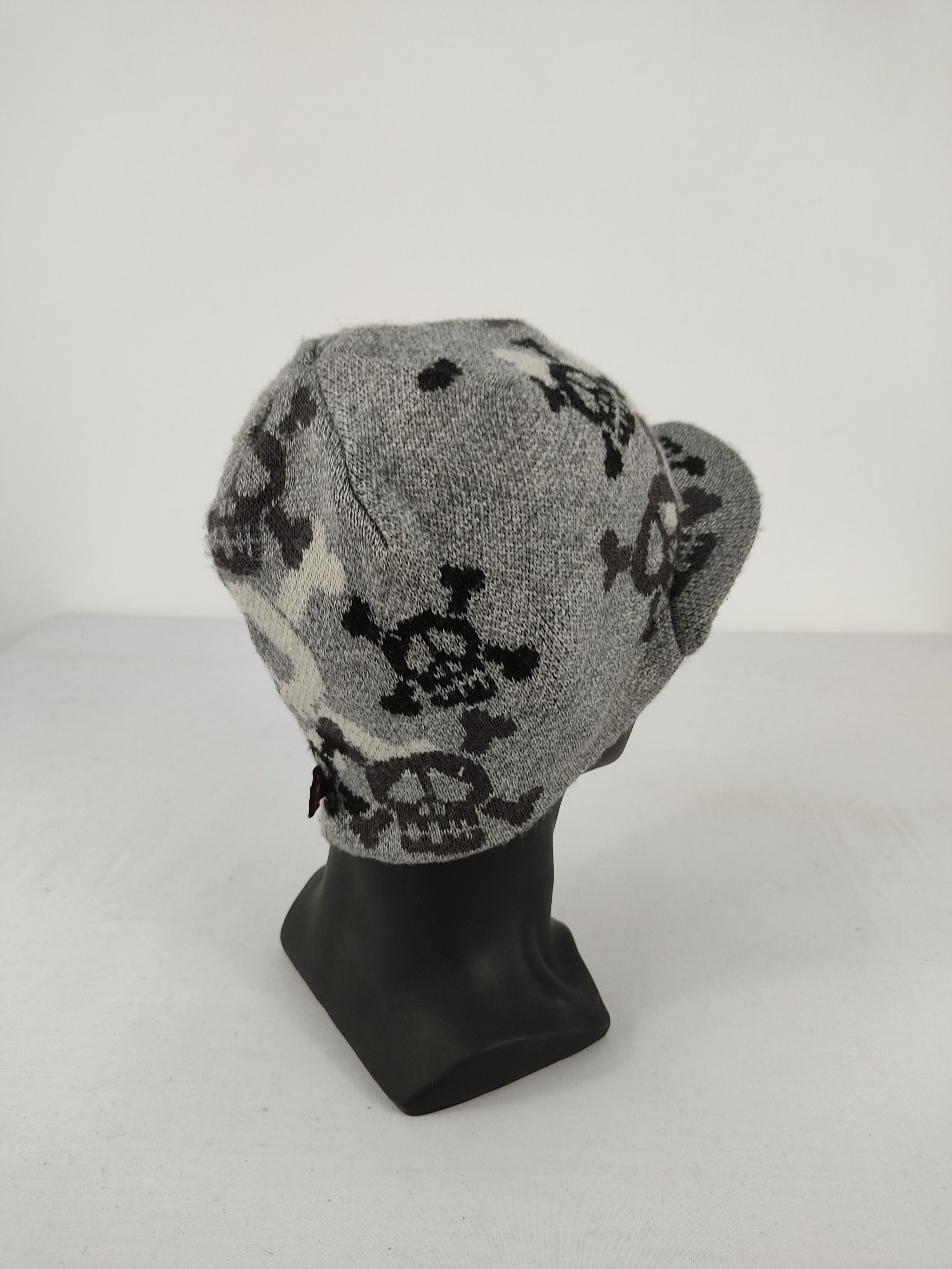 Japanese Brand Japanese Brand Blue Cross Skull Cap / Snow Hat / Snow Cap Size ONE SIZE - 5 Thumbnail
