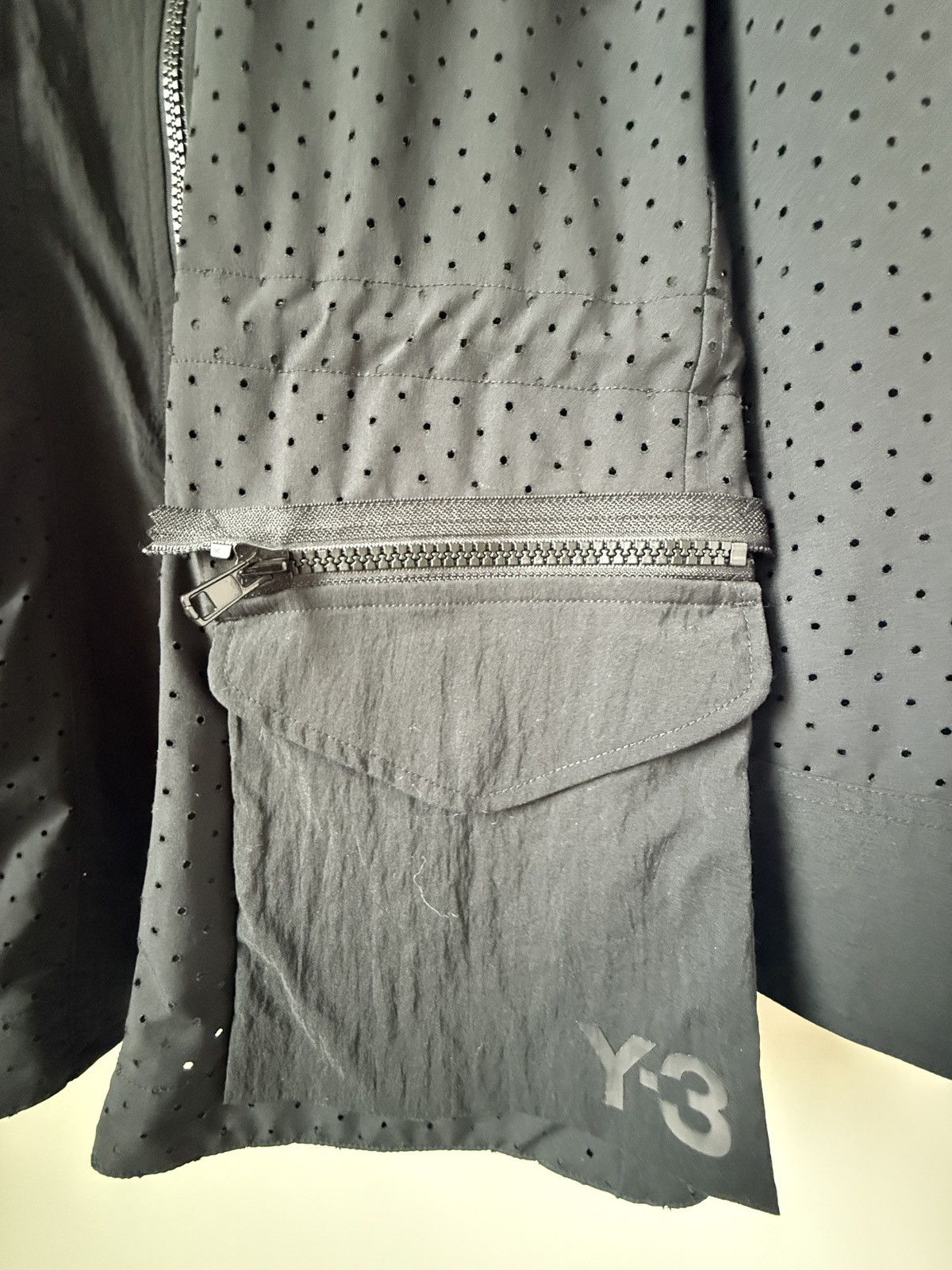 Y-3 Vintage Y-3 Yohji Yamamoto Utility/Technical Jacket Mens Size US S / EU 44-46 / 1 - 4 Thumbnail
