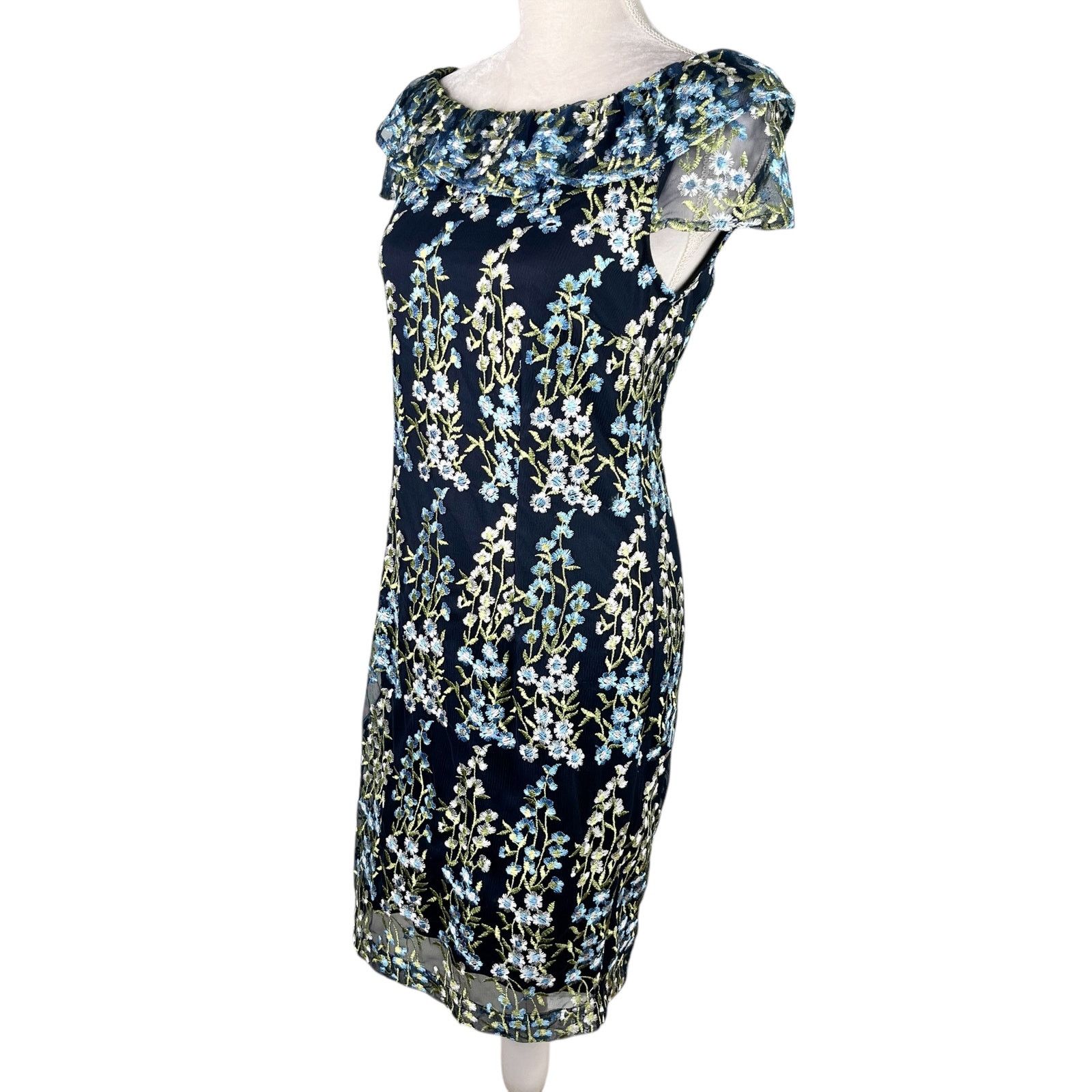 Karl Lagerfeld Karl Lagerfeld Paris Floral Midi Dress Navy Blue 6 Size M / US 6-8 / IT 42-44 - 3 Thumbnail