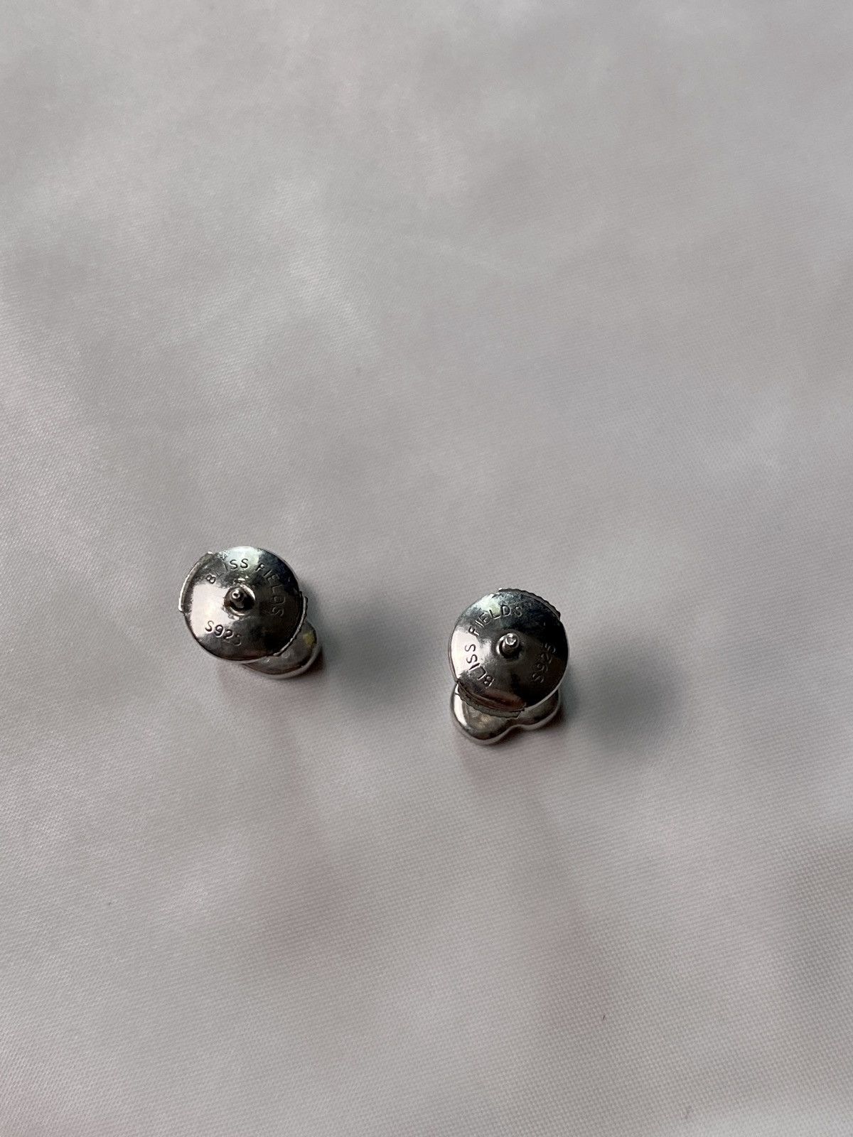 Drain Gang SEND OFFERS g'LOSS BABY LOVE PILL (v.2) Earrings Size ONE SIZE - 15 Thumbnail