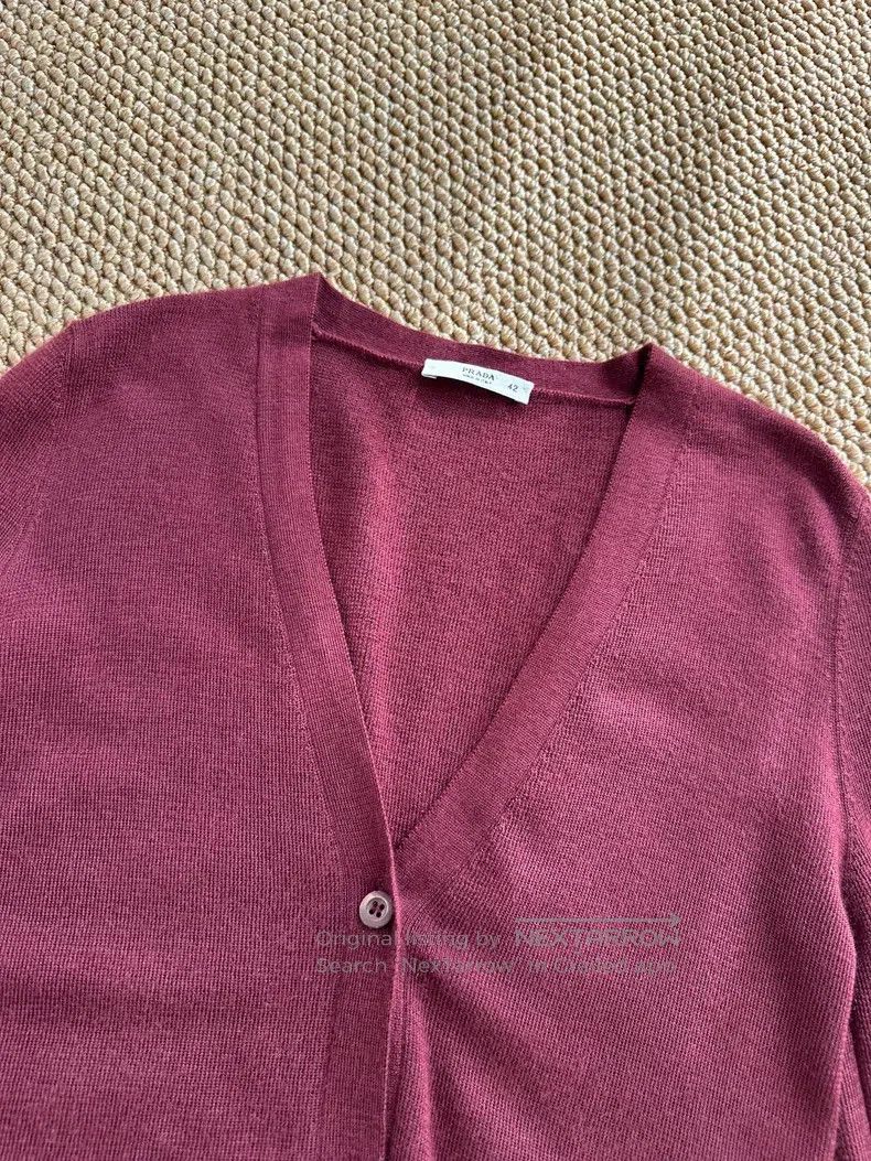 Prada Prada Slim V-neck long-sleeved sweater coat Size S / US 4 / IT 40 - 6 Thumbnail