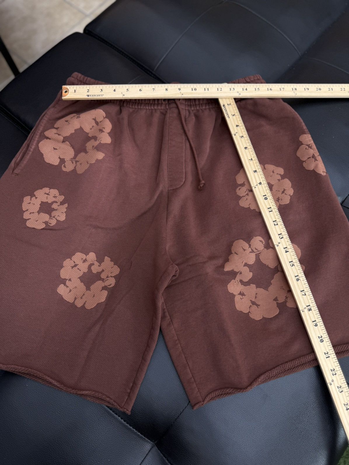 Denim Tears Cotton Wreath 2025 Shorts Brown L (NEW)