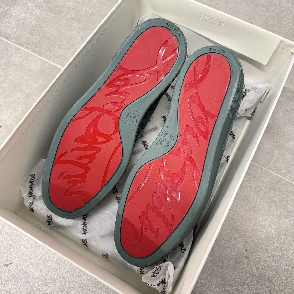 Christian Louboutin Christian Louboutin Louis Junior Spike Trainer Teal RRP £795 Size US 8.5 / EU 41-42 - 7 Thumbnail