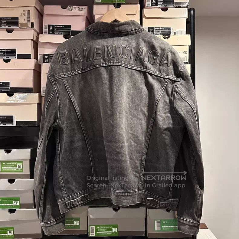Balenciaga Balenciaga Denim Embossed Logo Letter Jacket Size XS / US 0-2 / IT 36-38 - 2 Thumbnail