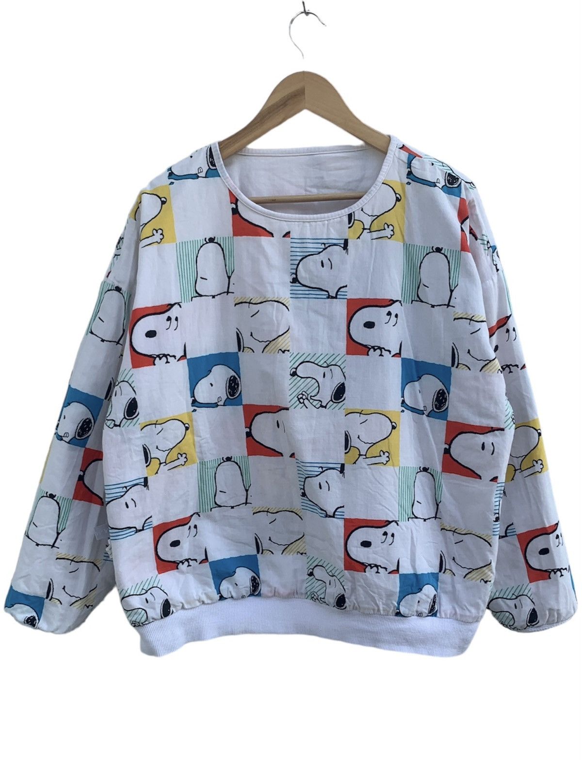 image of Cartoon Network x Peanuts Vintage 90's Reversible Snoopy Sweatshirt in White, Men's (Size XL)