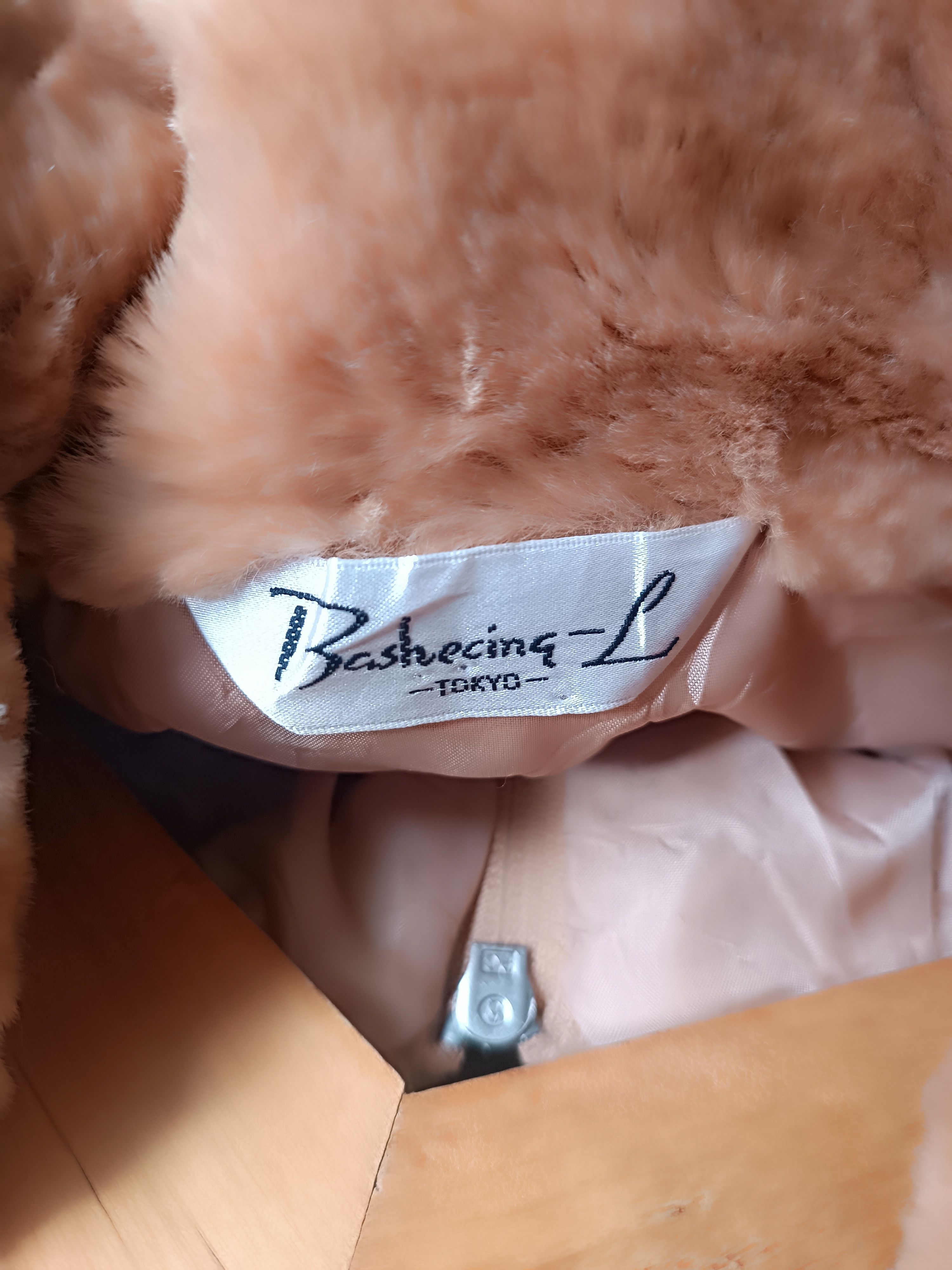Japanese Brand Vintage Faux Fur Zip Up Winter Jacket Size US L / EU 52-54 / 3 - 7 Thumbnail