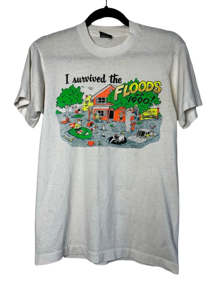 Vintage Vintage Screen Stars "I Survived the Floods of 1990" T-Shirt Size US M / EU 48-50 / 2 - 1 Thumbnail