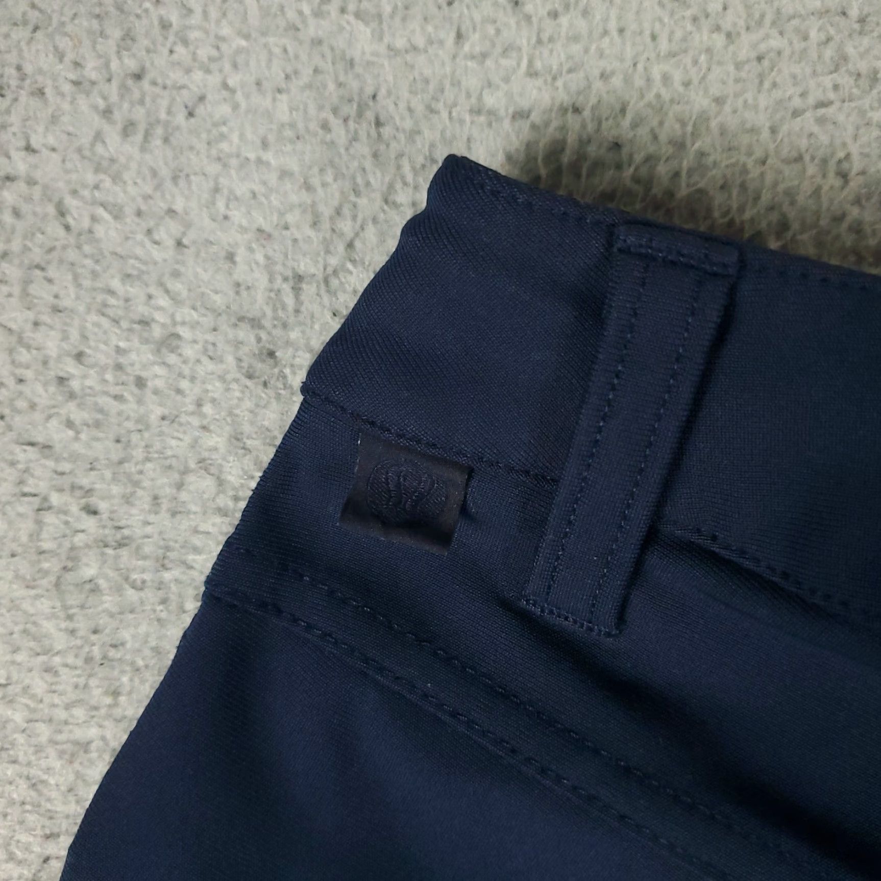 Lululemon Lululemon Pants Mens 31x32 Navy Blue Commission 5 Pocket Chino Trousers Product Size US 31 - 7 Thumbnail