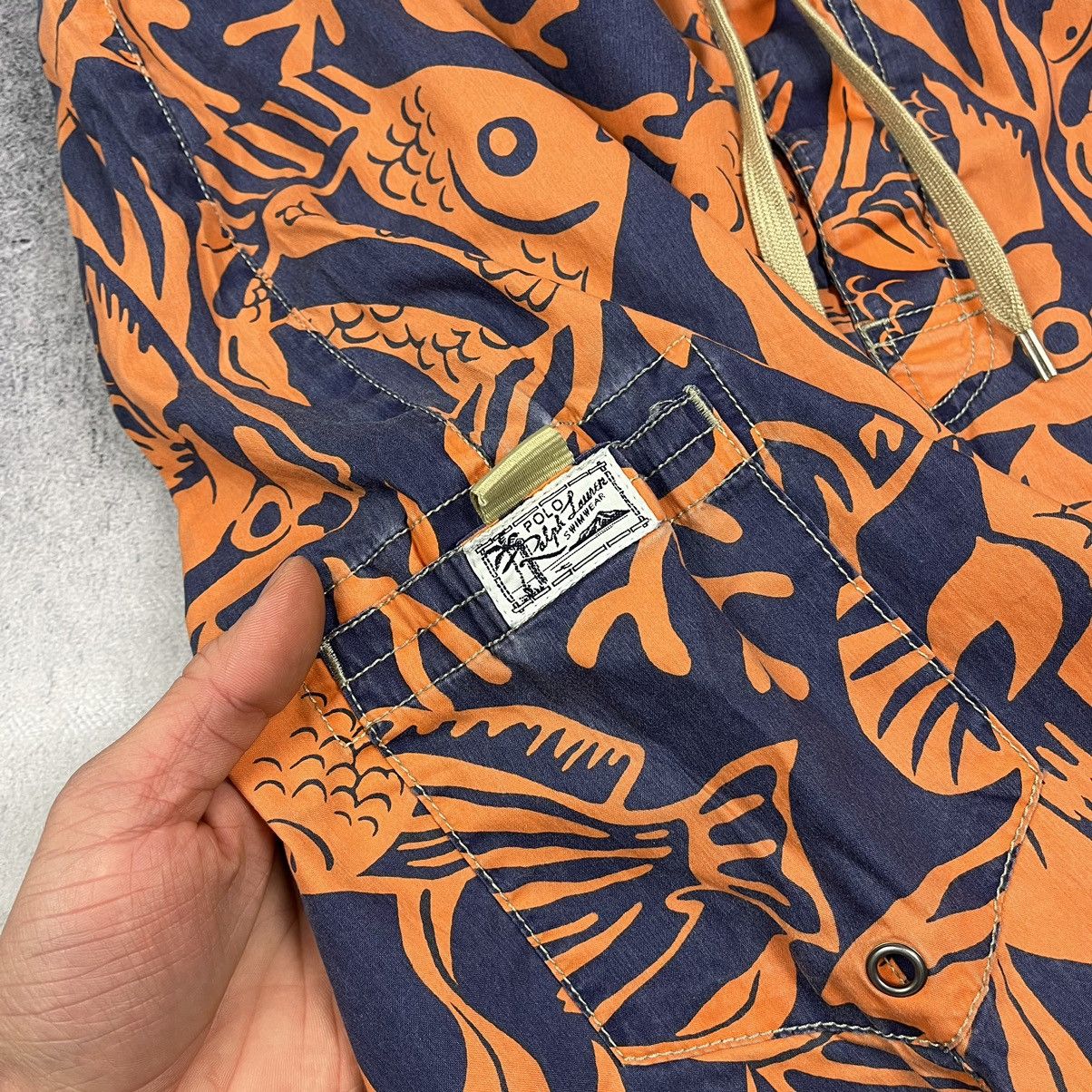 Polo Ralph Lauren Vintage Polo Ralph Lauren fish print logo swim shorts 90’s Size US 34 / EU 50 - 7 Thumbnail