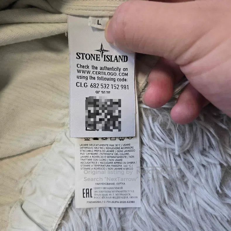 Stone Island Stone Island Velvet Hooded Jacket, White, L Size Size US L / EU 52-54 / 3 - 8 Thumbnail