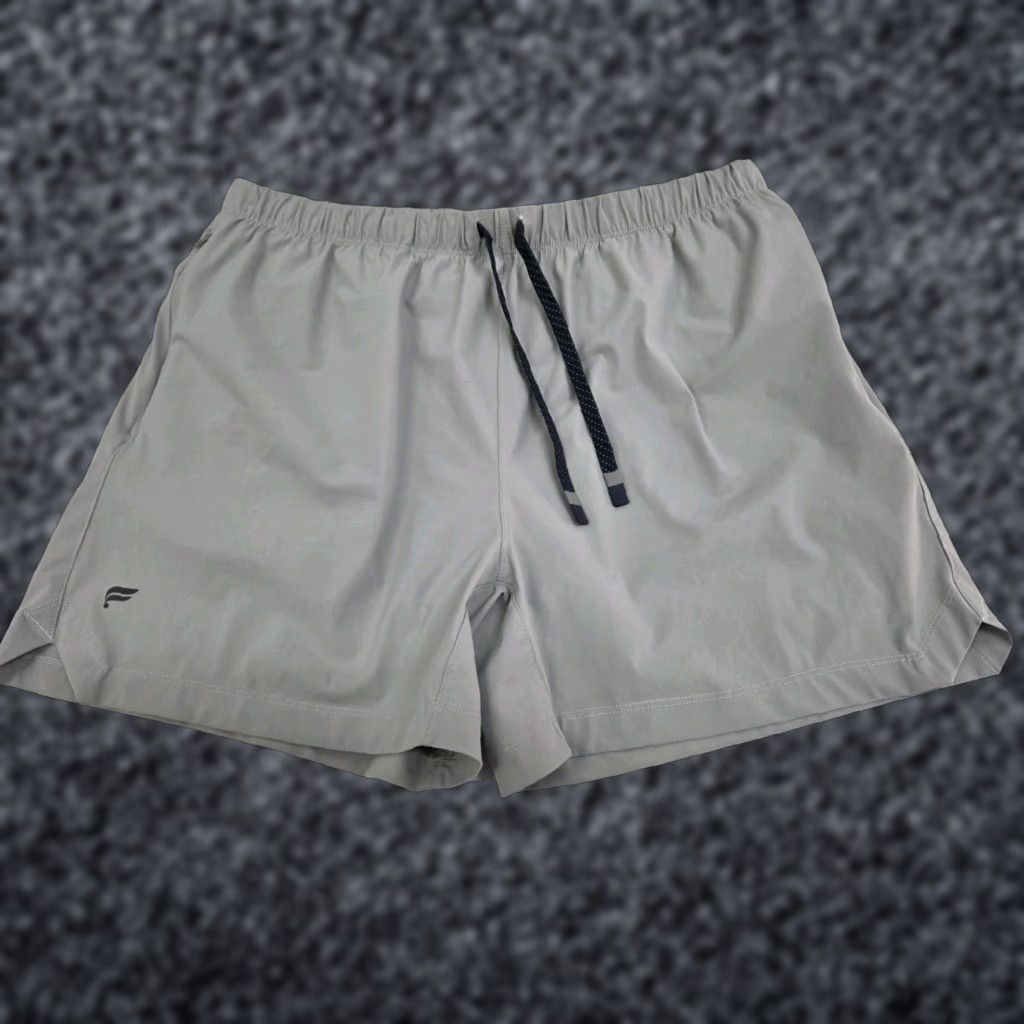 Fabletics Fabletics Mens Training Shorts Front Zip Pocket Drawstring Liner Light Grey 34 Athletic Shirt Short - Mens Size US 33 - 1 Thumbnail