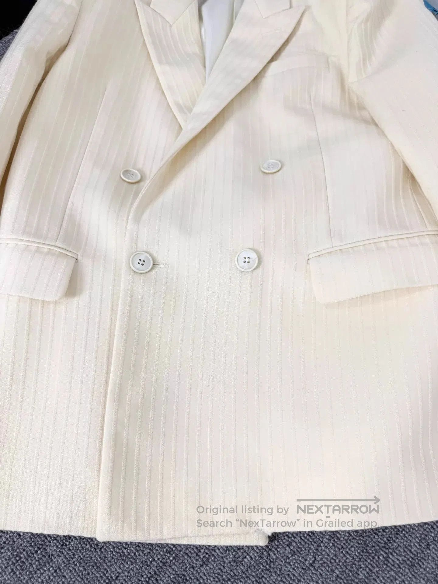 Saint Laurent Paris Beige Pinstripe Double-Breasted Blazer. Size US M / EU 48-50 / 2 - 3 Thumbnail
