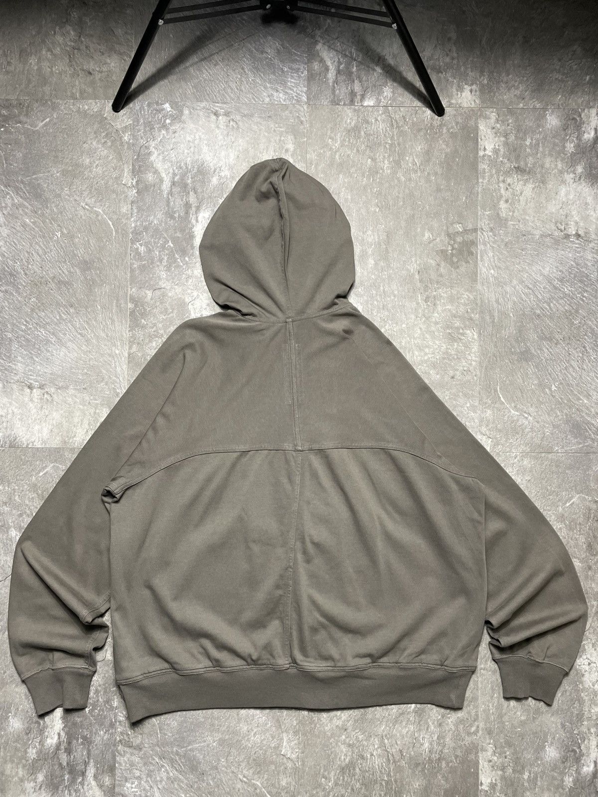 Rick Owens Rick Owens SS 22 Strobe Raglan Zip Up Hoodie Dust Size US M / EU 48-50 / 2 - 4 Thumbnail