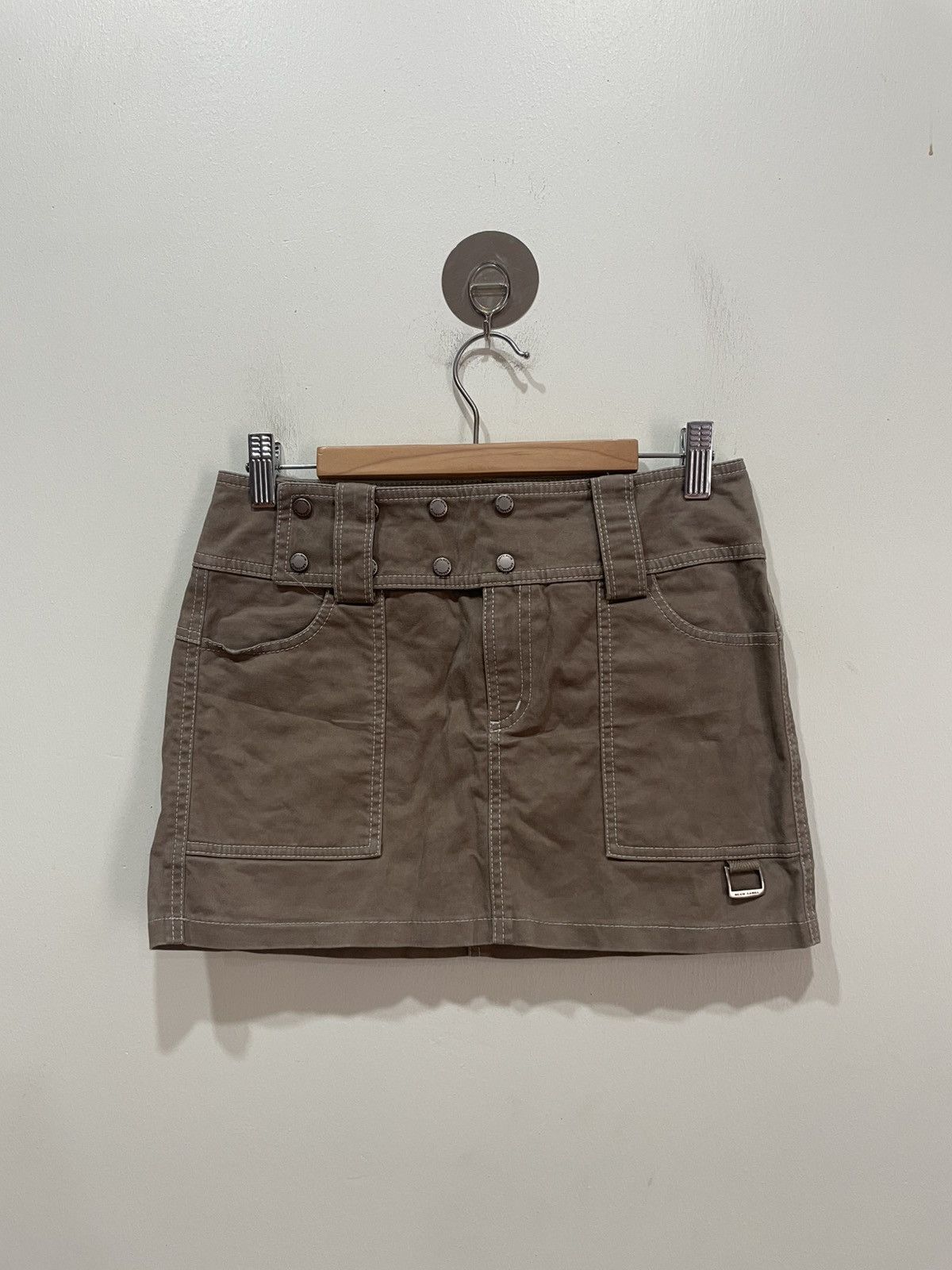 Burberry Burberry Plain Mini Skirt Size 25" / US 0 / IT 36 - 1 Thumbnail