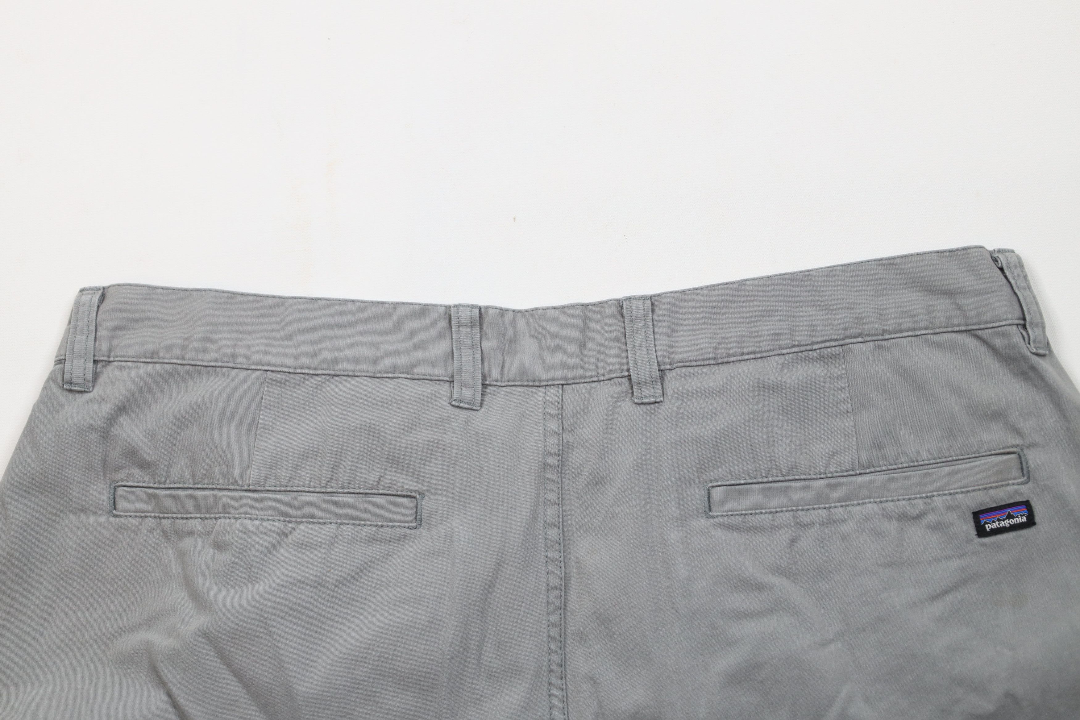 Patagonia Patagonia Above Knee Trekking Shorts Organic Cotton Gray Size US 36 / EU 52 - 9 Thumbnail