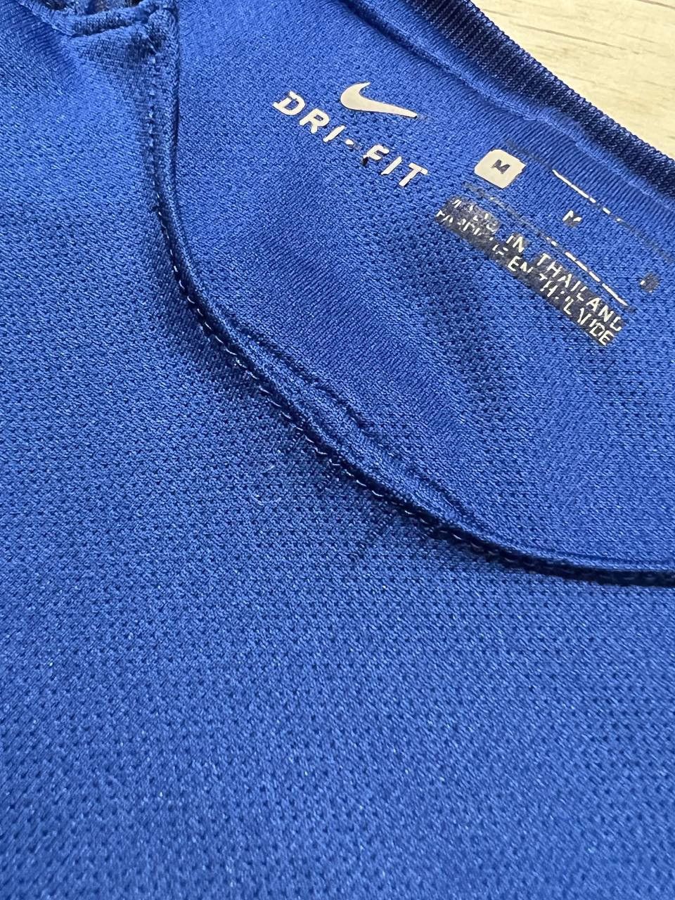 Chelsea Soccer Nike Chelsea 2017 2018 Batshuayi #23 Home Shirt Jersey Size US M / EU 48-50 / 2 - 10 Thumbnail