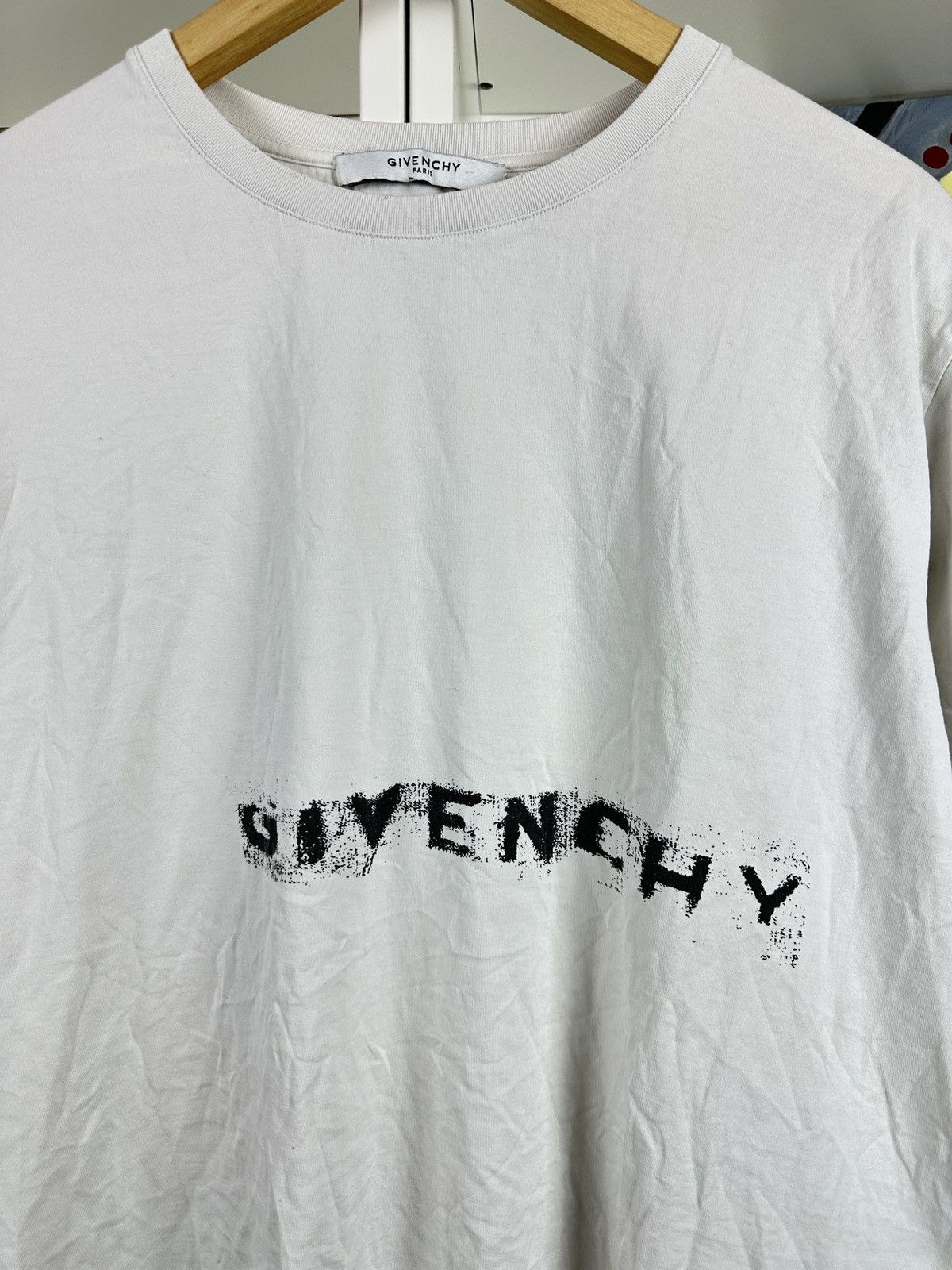 Givenchy Givenchy faded logo white tee t-shirt Size US L / EU 52-54 / 3 - 2 Thumbnail