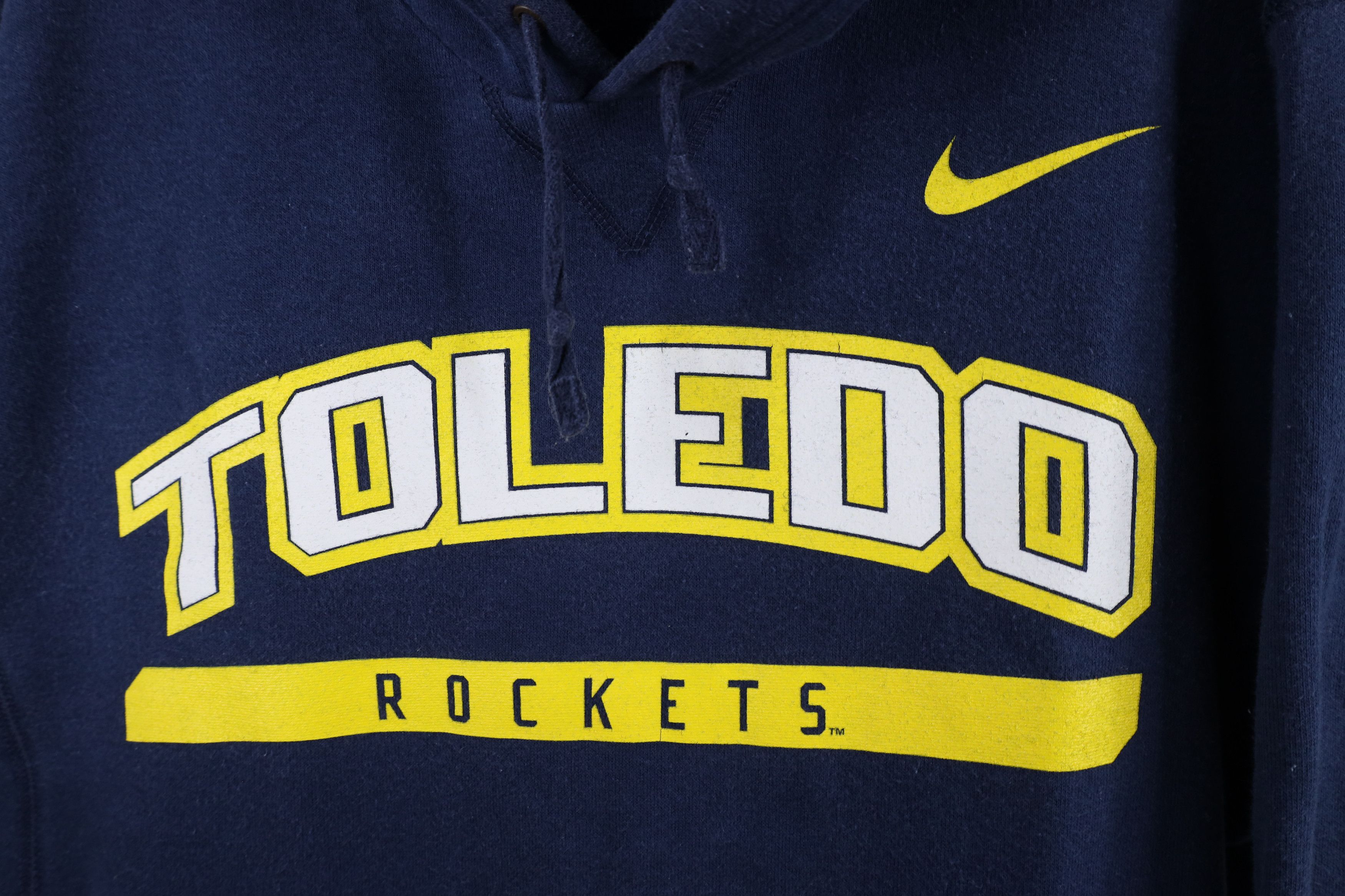 Nike × Vintage Nike Spell University of Toledo Rockets Hoodie Sweatshirt Size US L / EU 52-54 / 3 - 4 Thumbnail