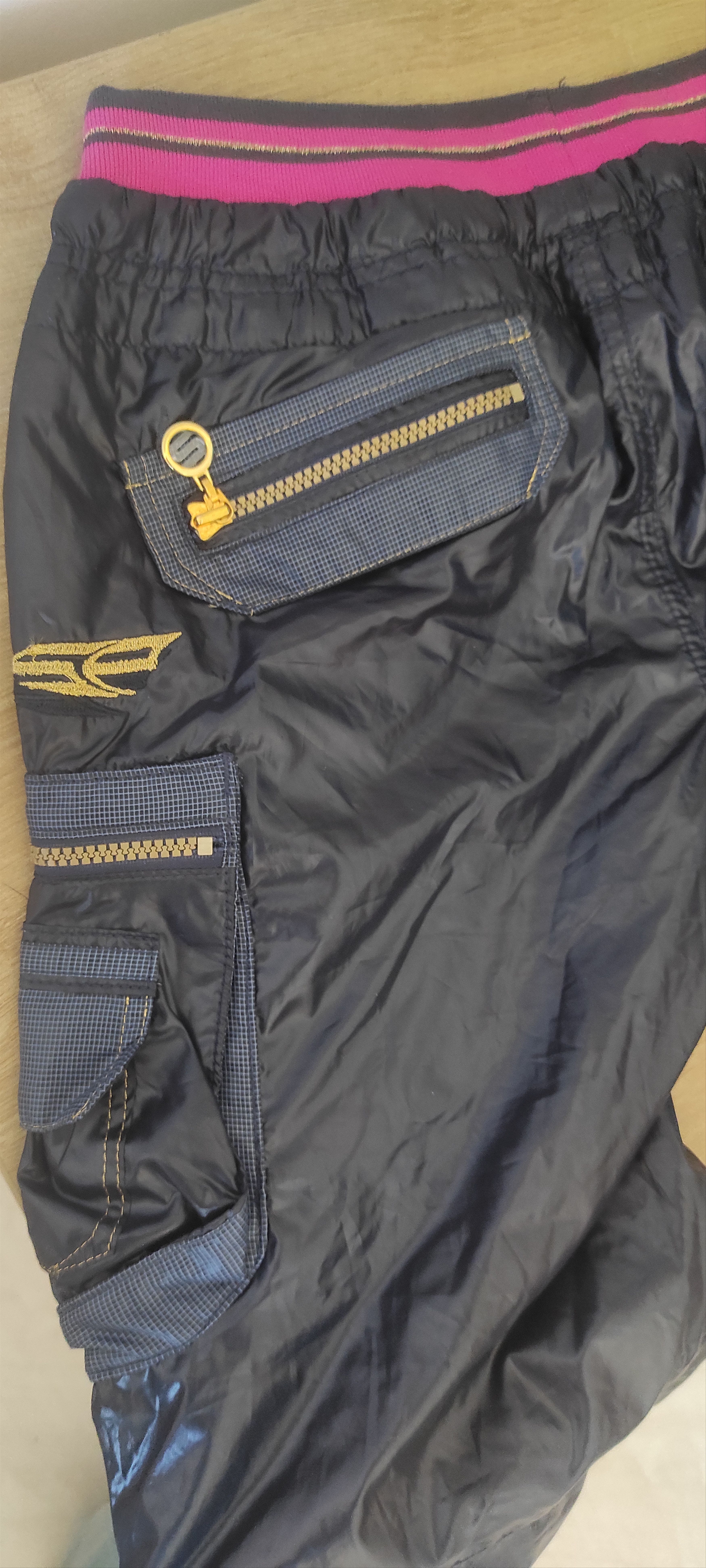 Sportalm Kitzbuhel Sportalm Vintage Capri Cargo Shorts Y2K | Multi Pocket Size 26" / US 2 / IT 38 - 5 Thumbnail