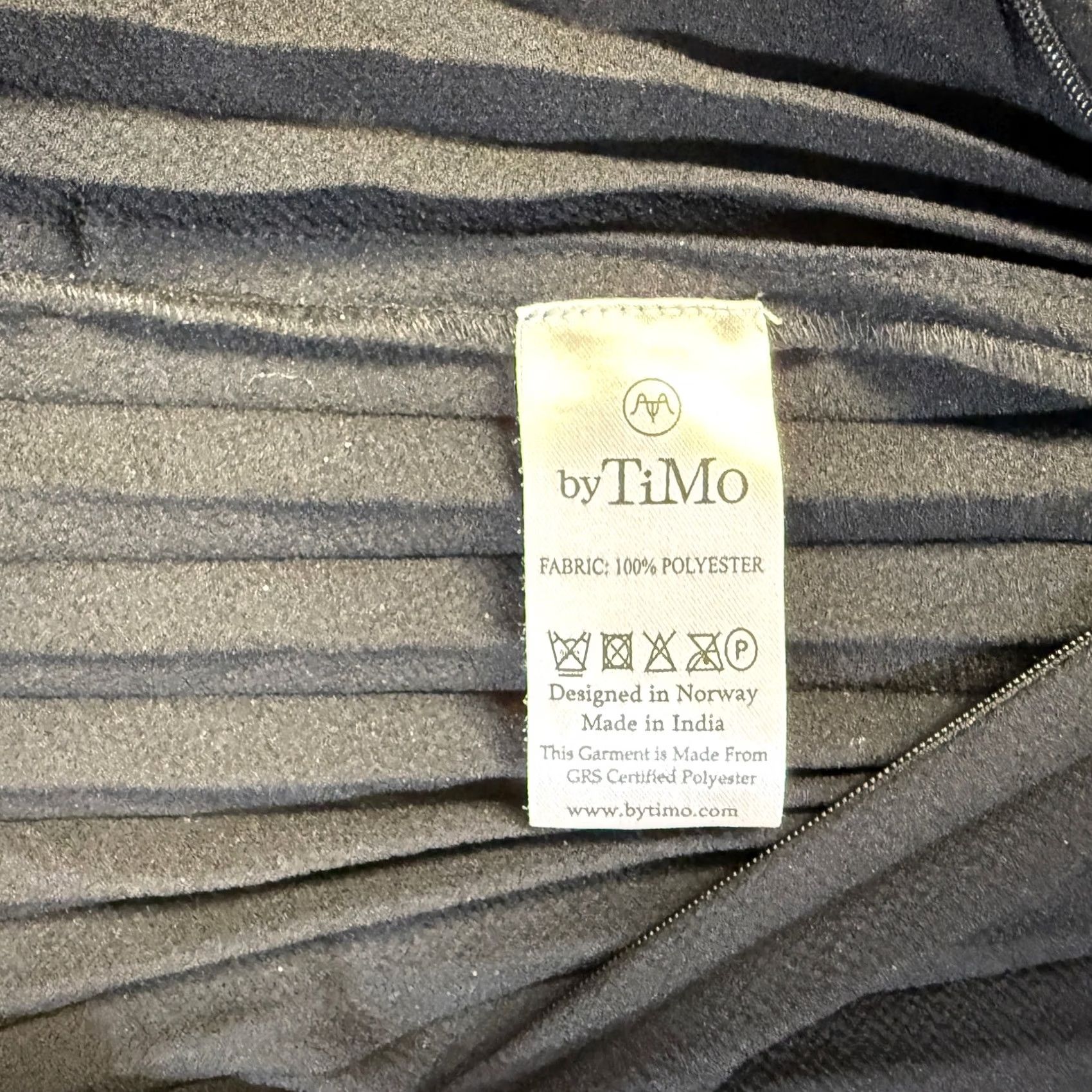 Vintage by TiMo Jumpsuit Women Small Pleated Long Sleeve Balloon Collared Career DD12 Lounge Solid Black Keyboard Size S / US 4 / IT 40 - 5 Thumbnail