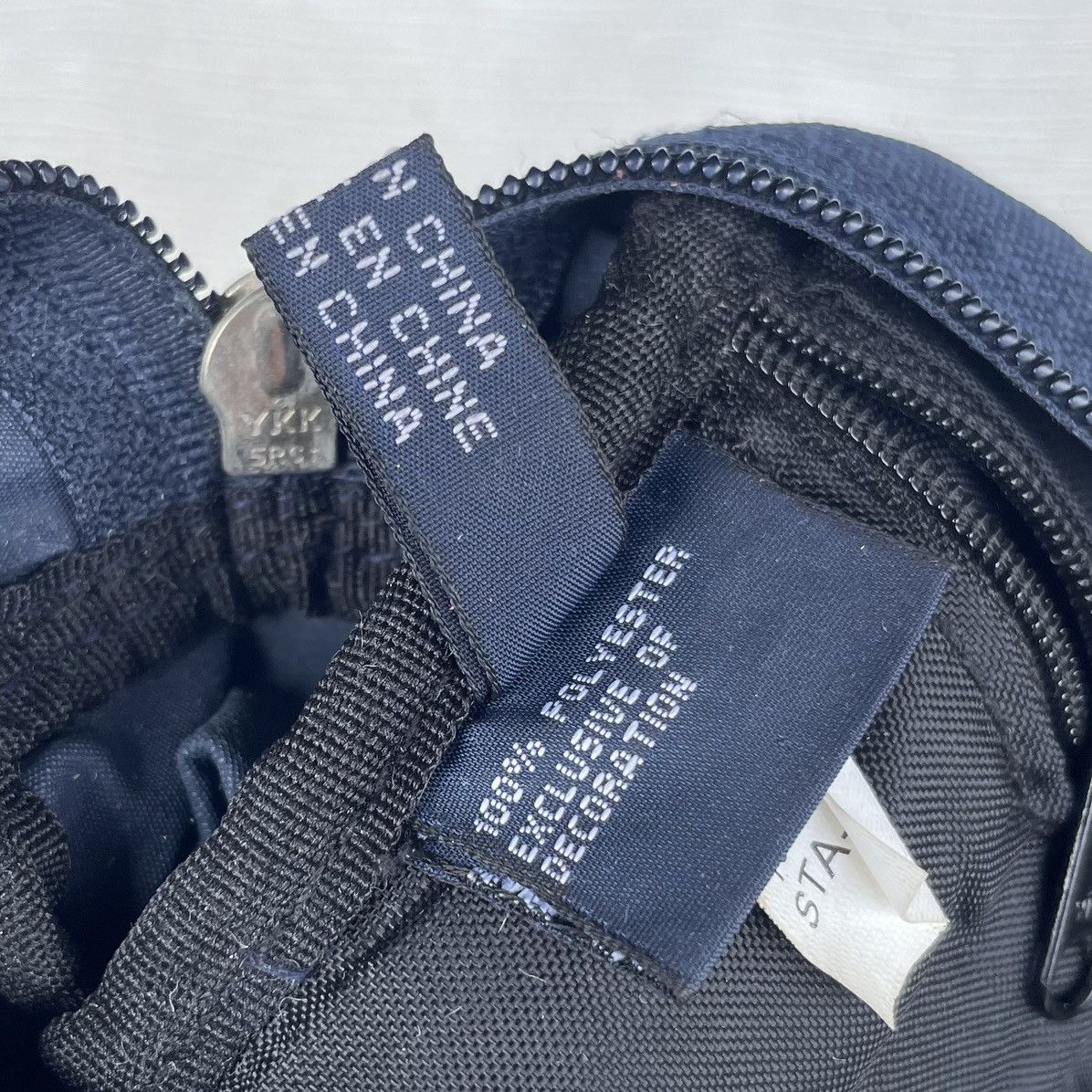 Tommy Hilfiger × Vintage Tommy Hilfiger Small Logo Blue Crossbody Size ONE SIZE - 11 Thumbnail