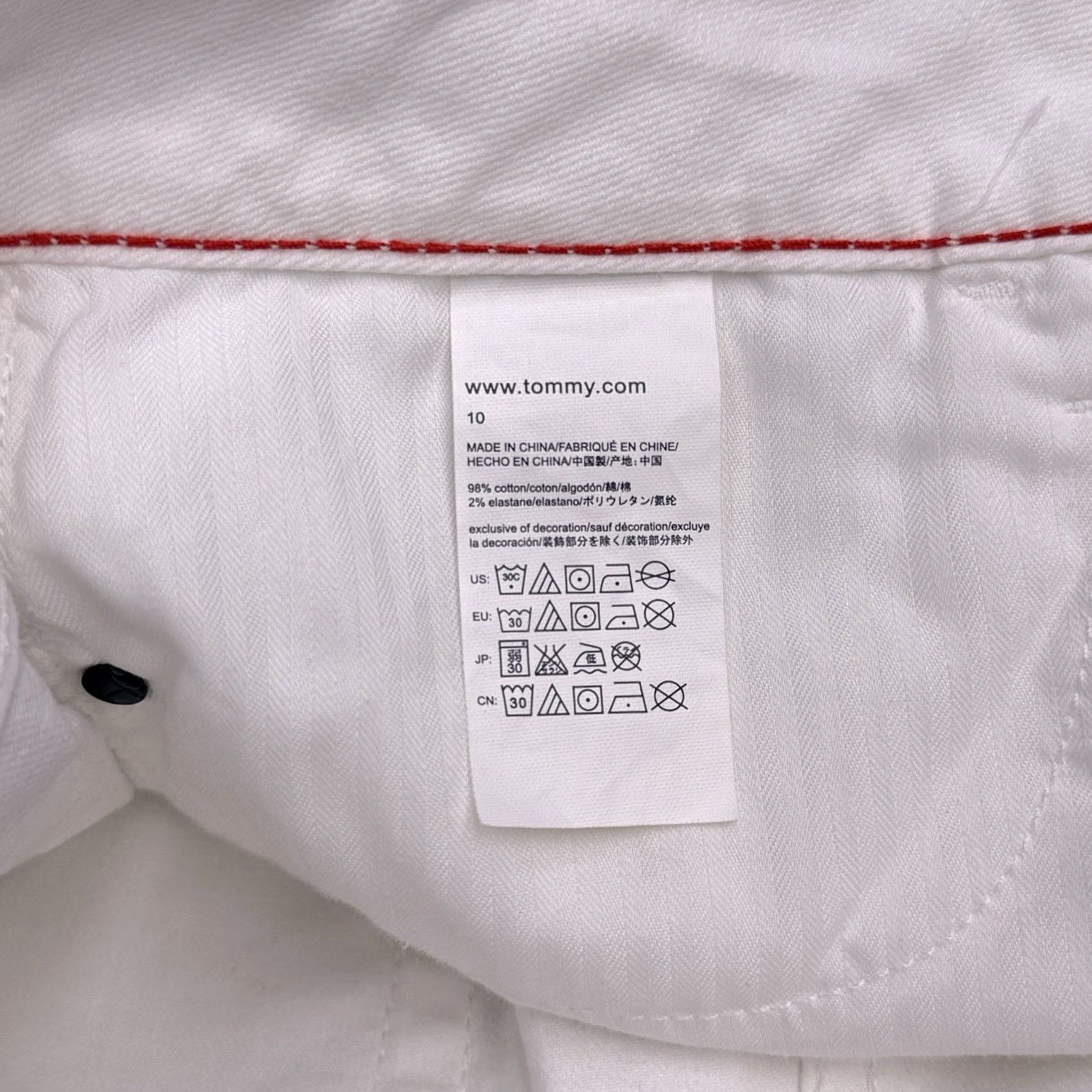 Tommy Hilfiger Tommy Hilfiger Denim Shorts Womens 10 White Mid Rise Cuffed New Size 32" / US 10 / IT 46 - 4 Thumbnail