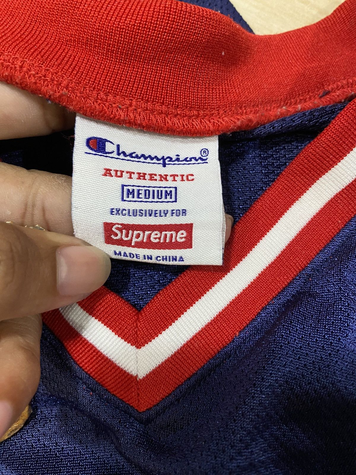 Supreme Champion x Supreme shooting jersey Size US M / EU 48-50 / 2 - 2 Thumbnail