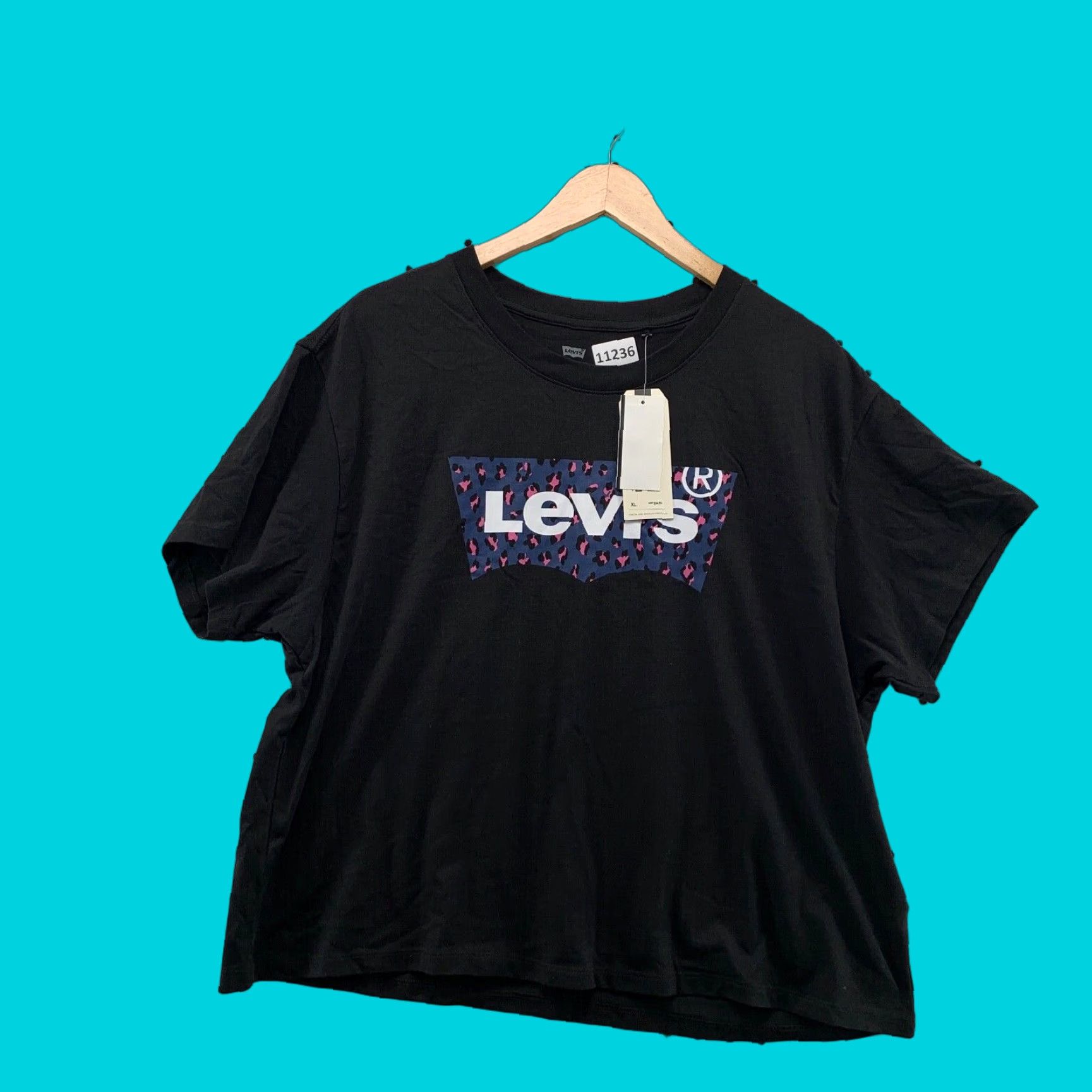 Levi's VINTAGE Levi's Shirt Womens XL Black Leopard Print Classic NWT T-Shirt Size XL / US 12-14 / IT 48-50 - 1 Thumbnail