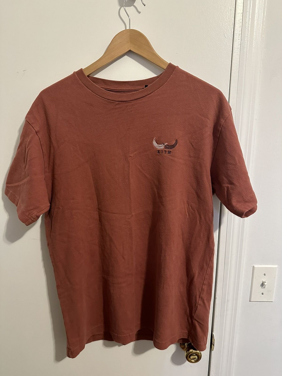 Kith Kith Pink Logo Wings Shirt Size US L / EU 52-54 / 3 - 1 Thumbnail