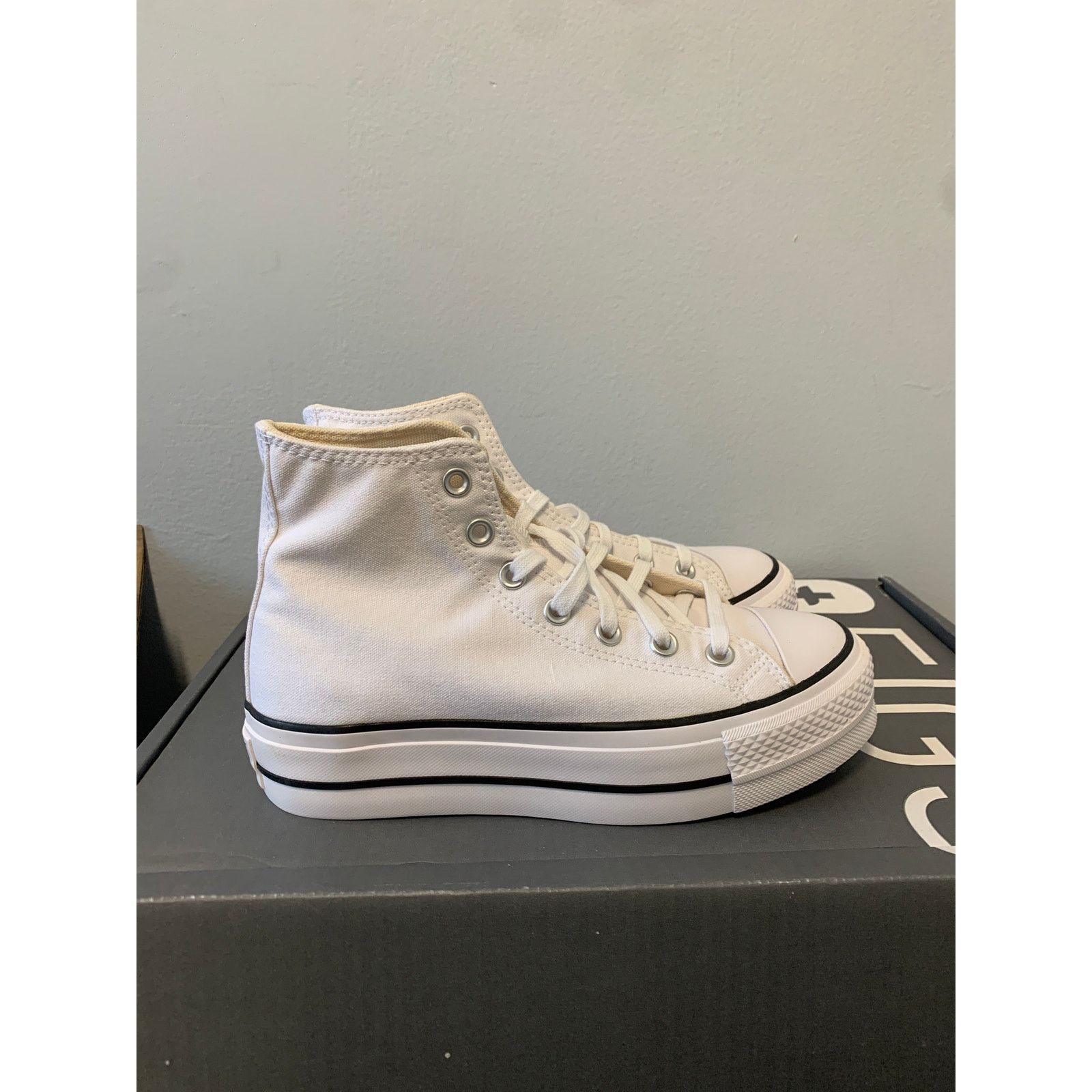 Converse Chuck Taylor Hi Platform White Black Women's Size 7