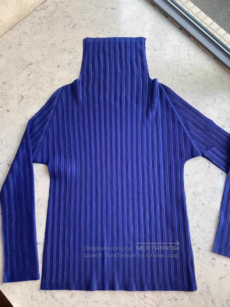 Issey Miyake Issey Miyake Blue Rib Top Size L / US 10 / IT 46 - 2 Thumbnail