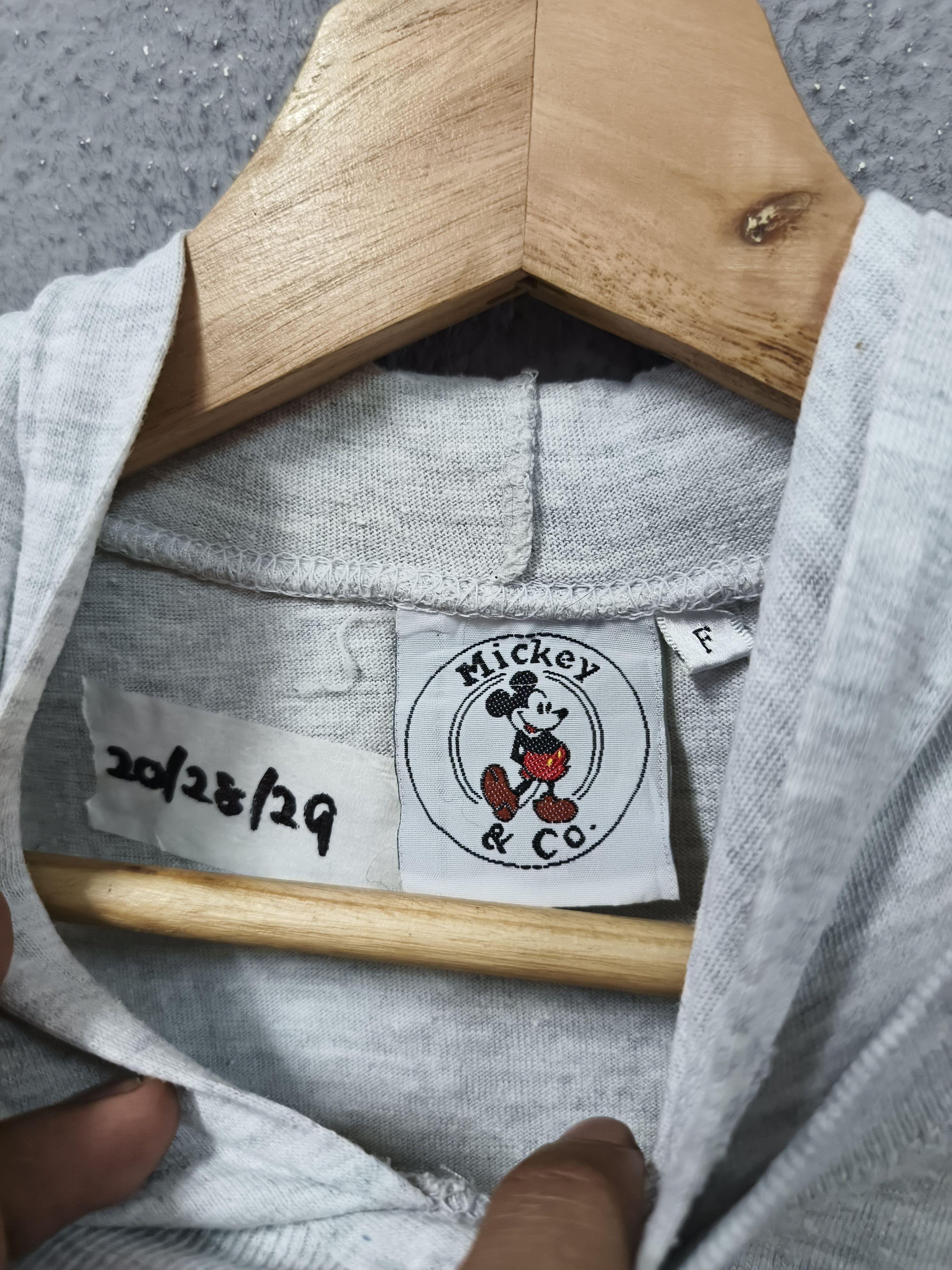 Mickey Mouse Vintage Walt Disney Mickey Mouse T-shirt With Hood Size US S / EU 44-46 / 1 - 7 Thumbnail