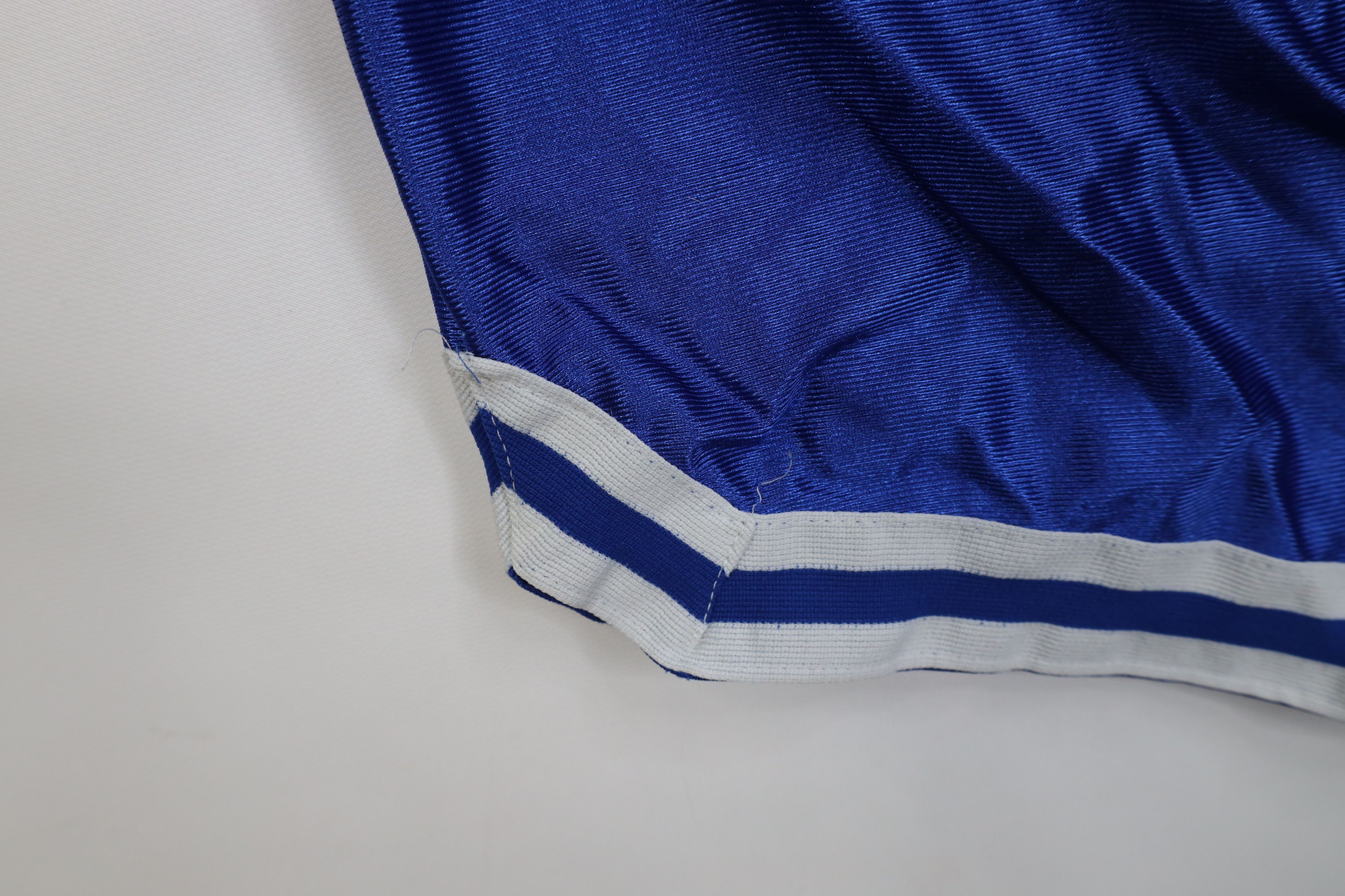 Vintage Vintage 90s Silky Nylon Above Knee Basketball Shorts USA Size US 32 / EU 48 - 13 Thumbnail