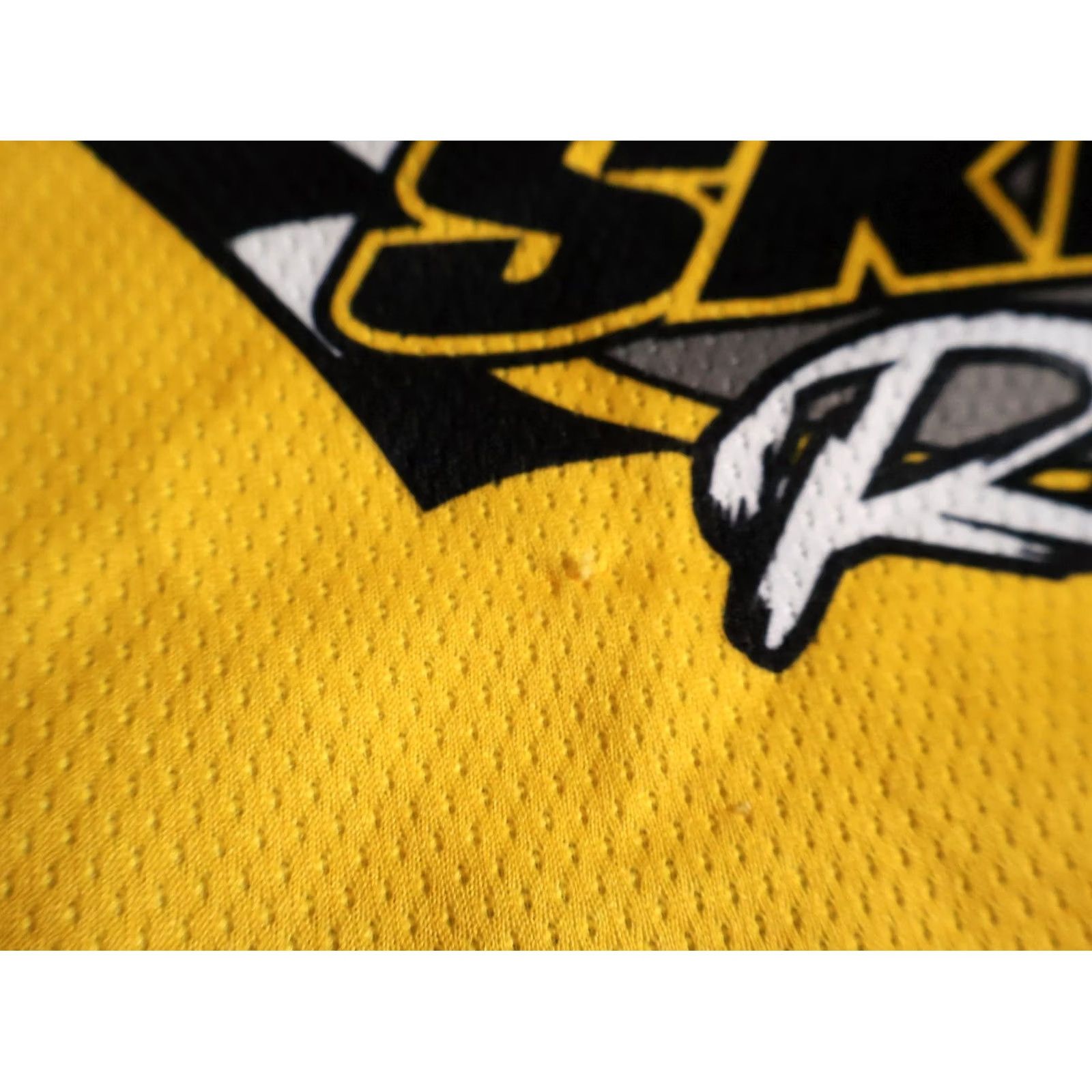 Vintage Ski-Doo Rotax Power Jersey Men's Large Yellow Black Snowmobile Canada VTG Graphic Print Jersey T-Shirt Mock Neck Logo Size US L / EU 52-54 / 3 - 6 Thumbnail