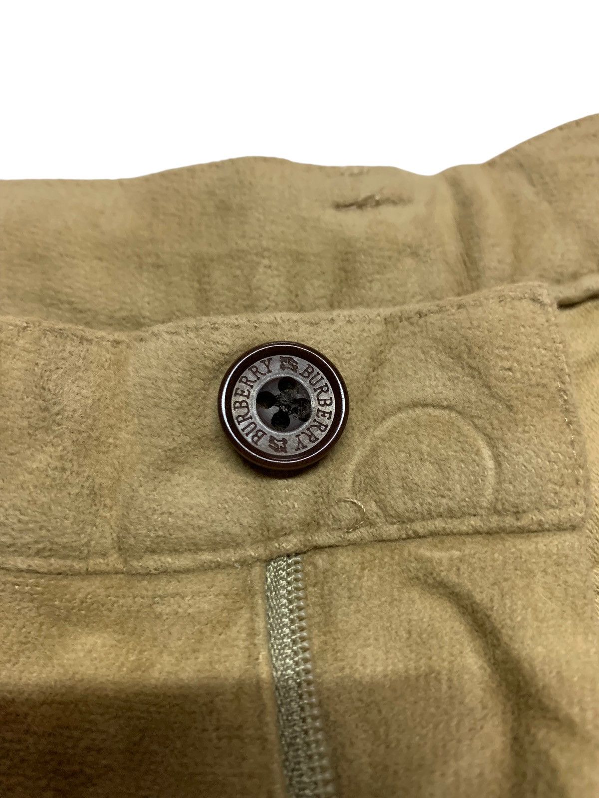 Burberry Original Burberry conduroy jeans Size 30" / US 8 / IT 44 - 8 Thumbnail