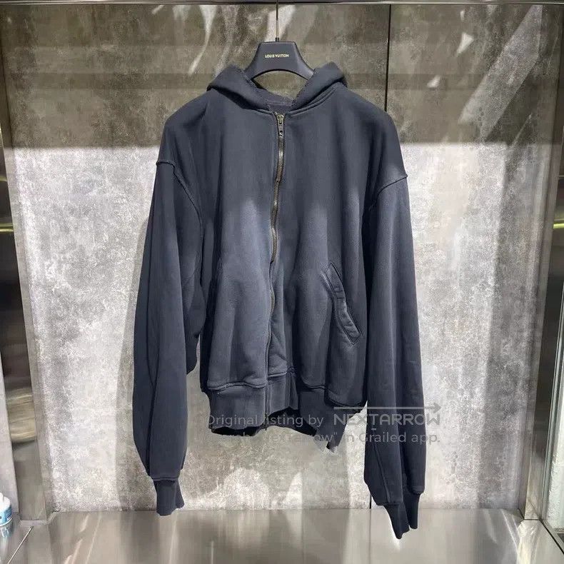 Balenciaga Balenciaga Reversed Letter Zip Hoodie Size US XXS / EU 40 - 1 Thumbnail