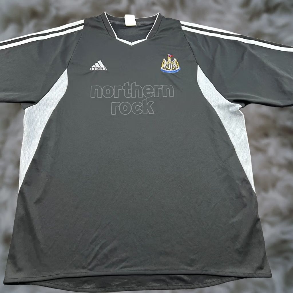 Adidas adidas New Castle 2003 2004 Away Mens Football Jersey XL Shirt Black Short Sleeve Moisture Wicking Quick Dry Athletic Jersey Mens XL Shirt Size US XL / EU 56 / 4 - 1 Thumbnail