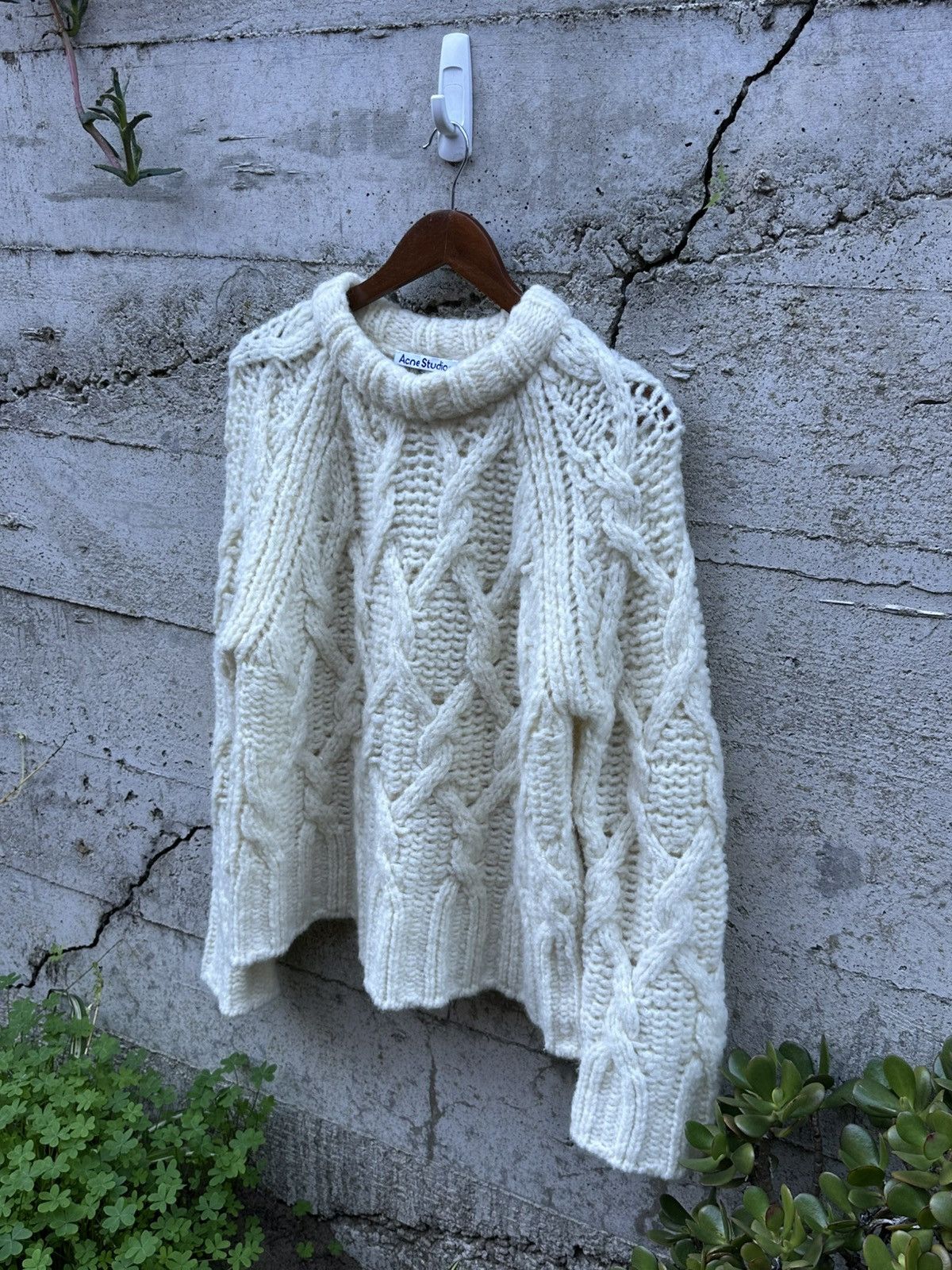 Acne Studios RARE GRAIL Acne Studios Italian chunky knit sweater Size US M / EU 48-50 / 2 - 1 Thumbnail