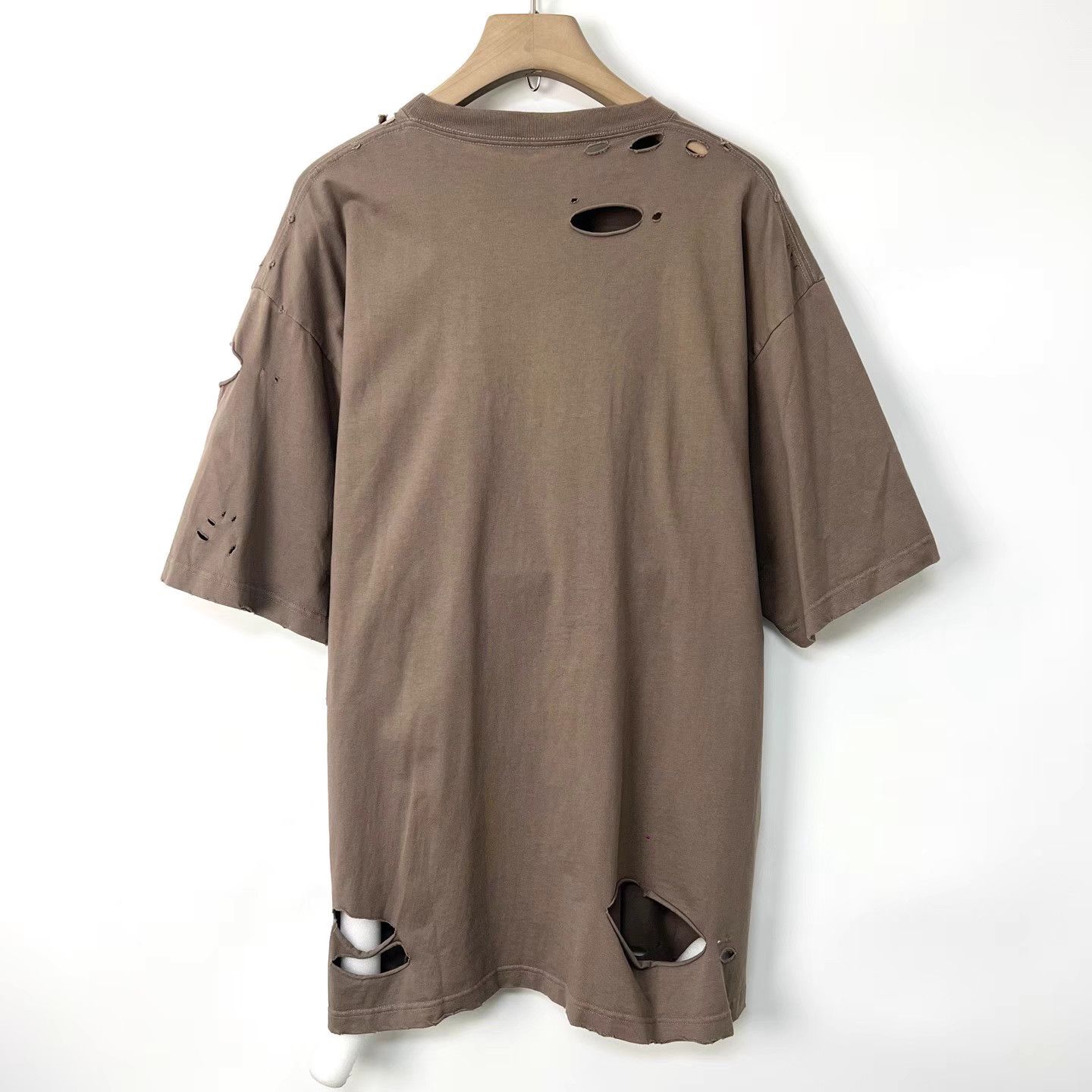 Balenciaga Balenciaga Distressed Logo Print Crew Neck T-Shirt K12 Size US XS / EU 42 / 0 - 2 Thumbnail