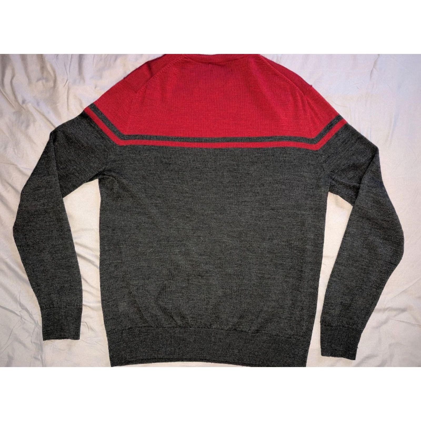 Banana Republic Banana Republic Men’s Merino Wool Sweater Large Black Charcoal Gray Red Striped Shirt Size US L / EU 52-54 / 3 - 3 Thumbnail